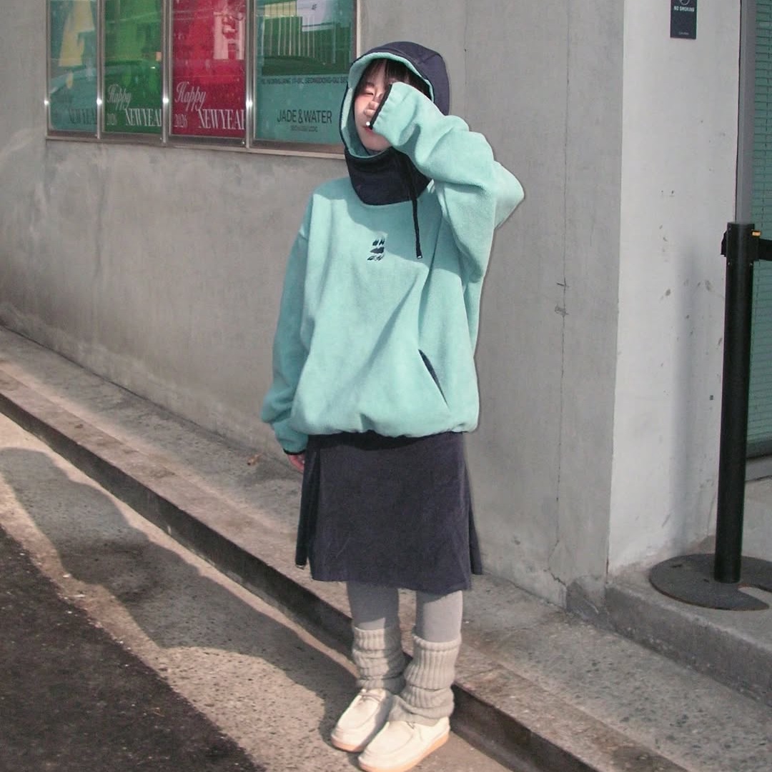 Express Holiday Cloud Symbol Pleece Anorak Mint, Express Holiday Cloud Symbol Pleece Anorak Brown 착용 스타일 - 2