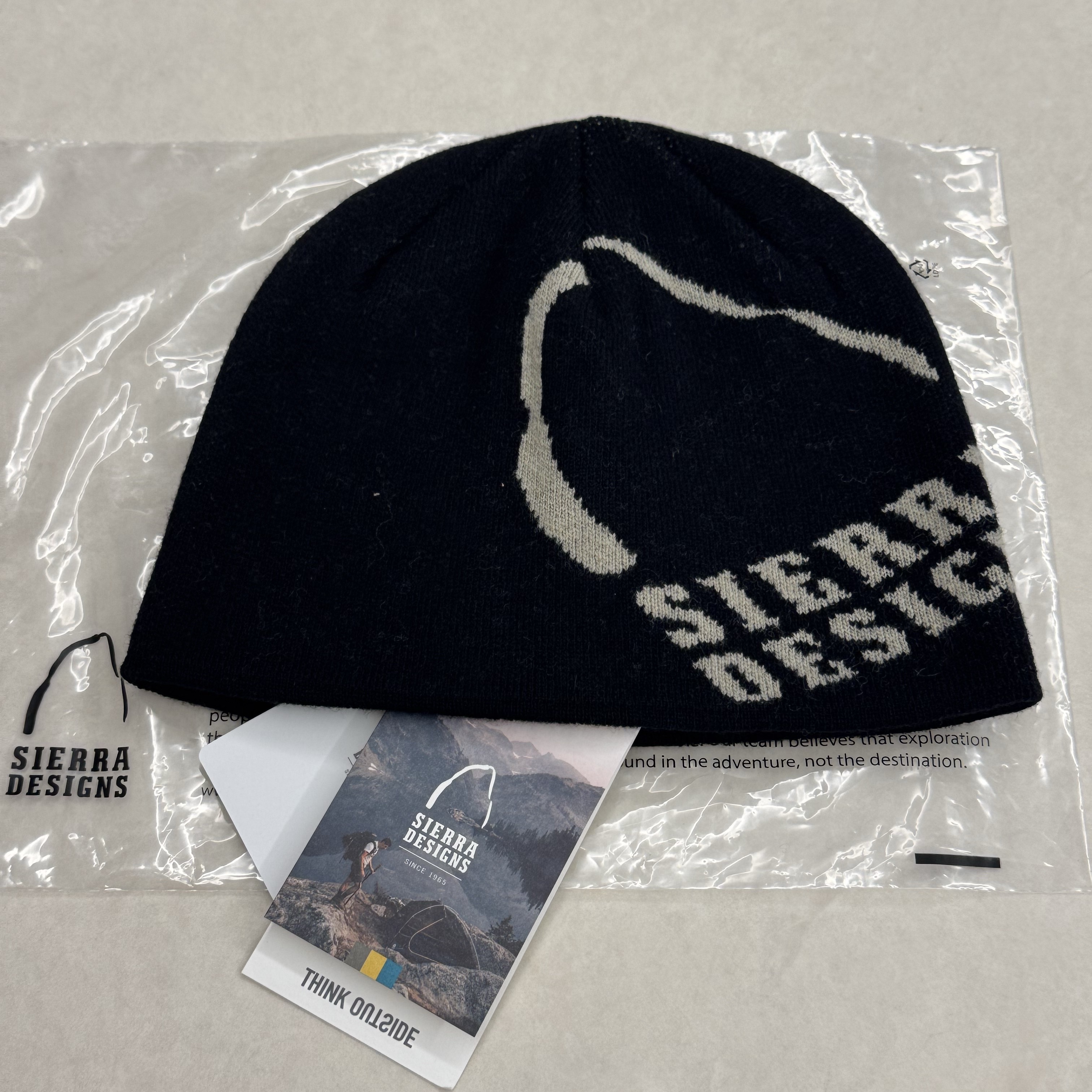 SIERRA DESIGNS RAUGHLIN Wool Beanie BLACK 착용 스타일