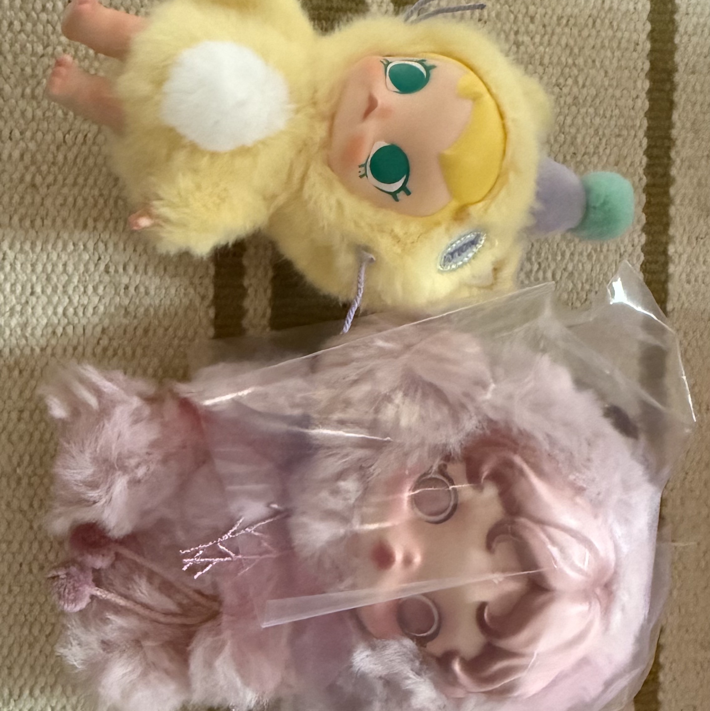 Pop Mart Hacipupu Gummy Bear Series Vinyl Plush Pendant (1 Blind Box) 착용 스타일 - 1