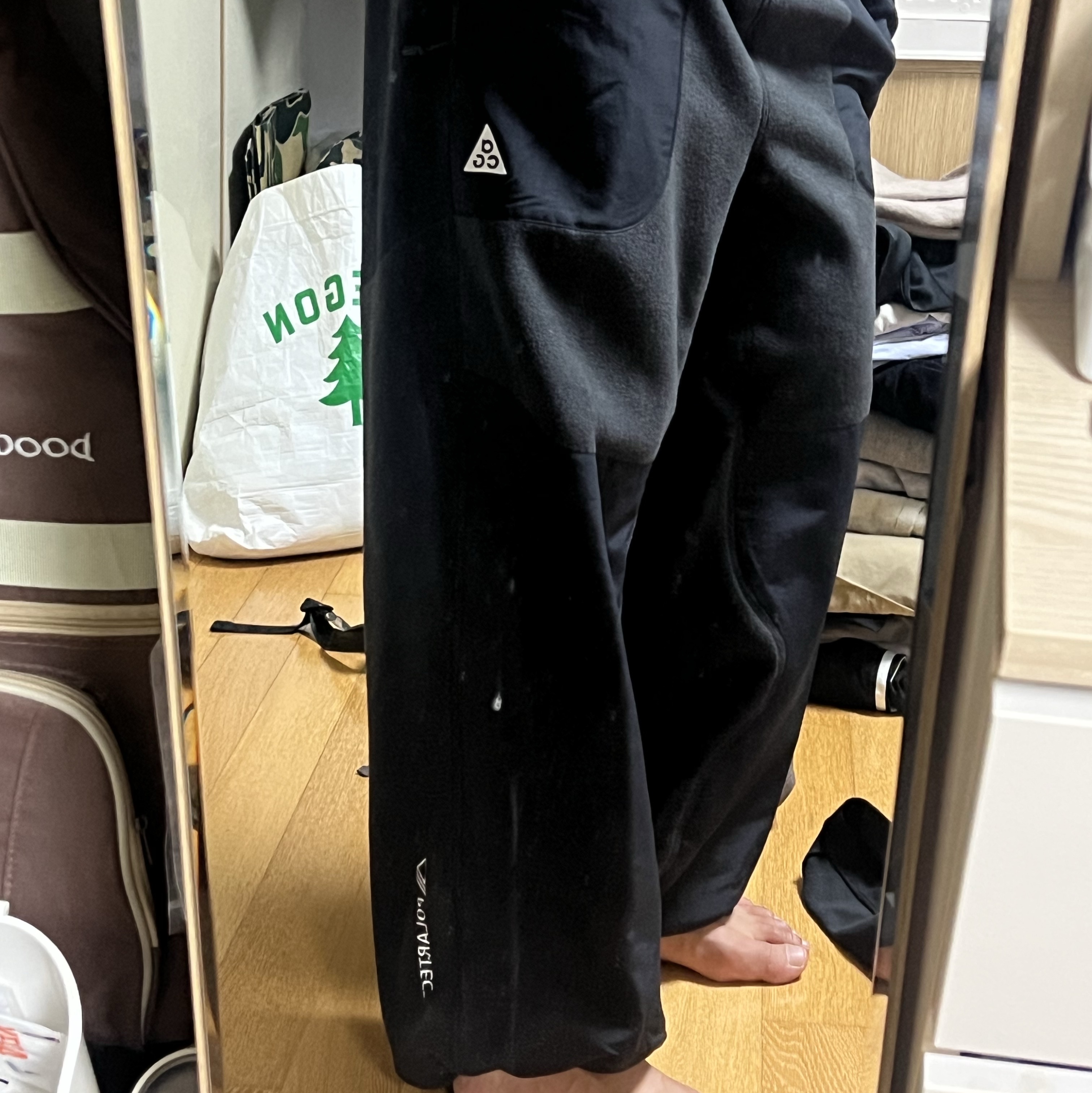 Nike ACG Wolf Tree Plus Fleece Pants Blue Void Black (HJ2864-492) 착용 스타일 - 2