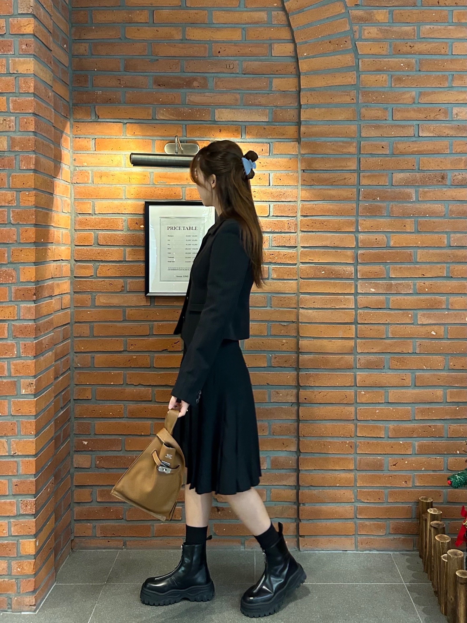 Eytys Raven Ii Leather Black - 25FW 착용 스타일 - 4