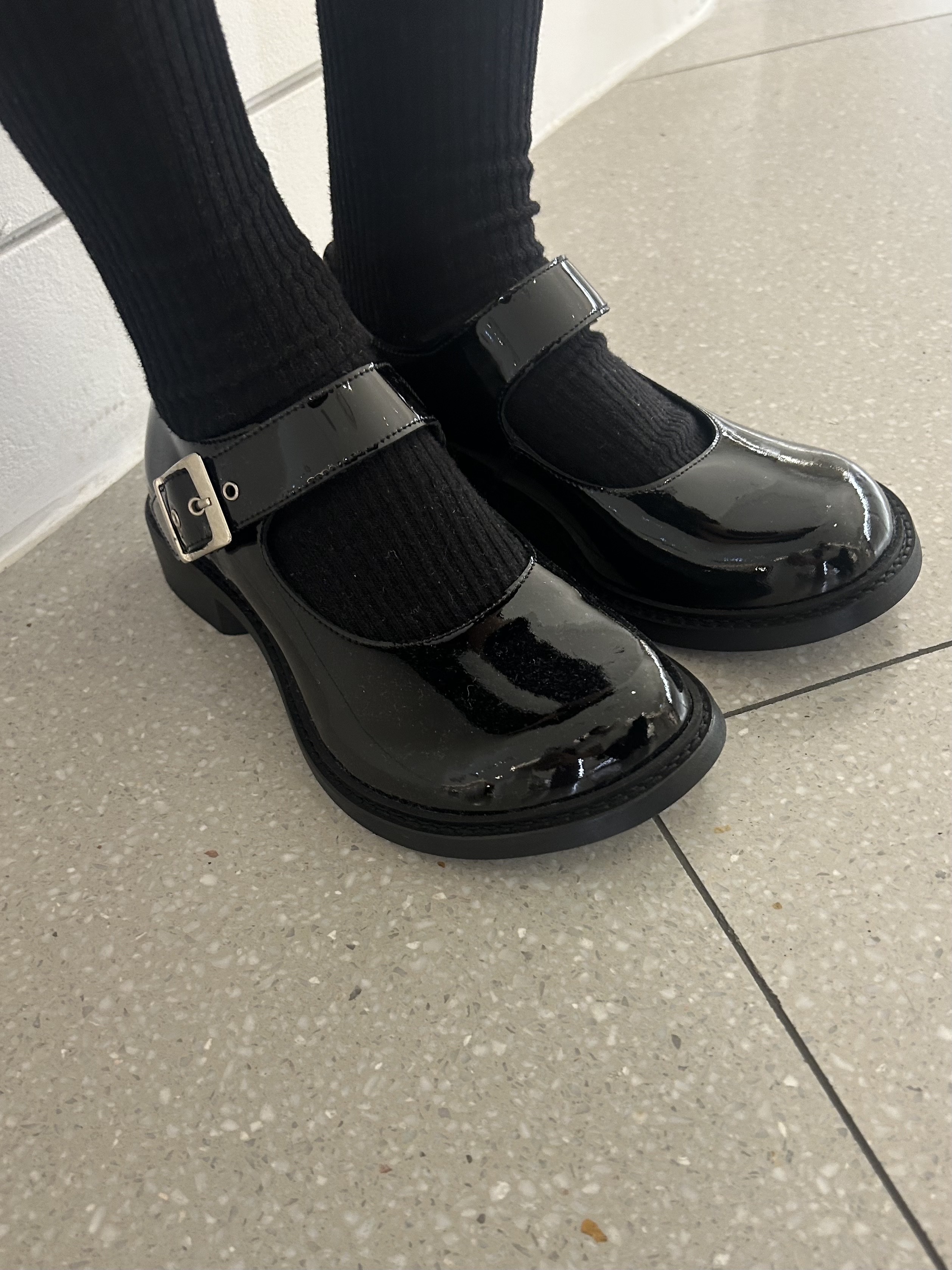 Phileo Women Mary Jane Black - 25FW 착용 스타일 - 1