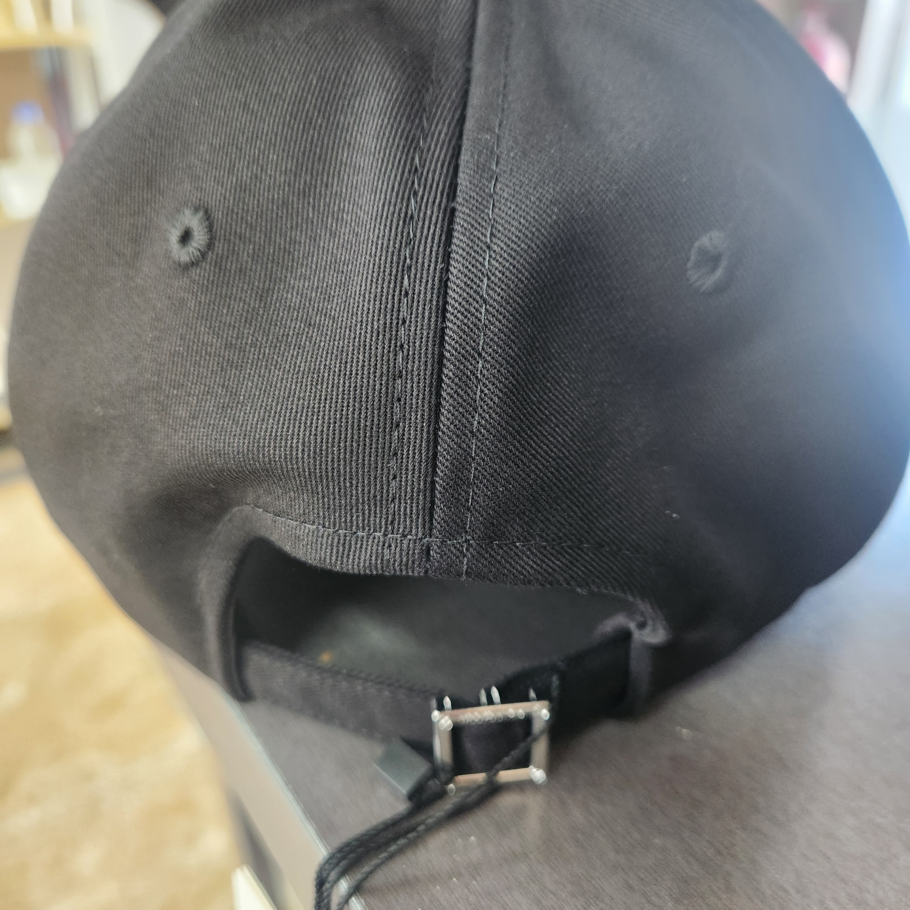 Wooyoungmi Embroidered Ball Cap Black 착용 스타일 - 2
