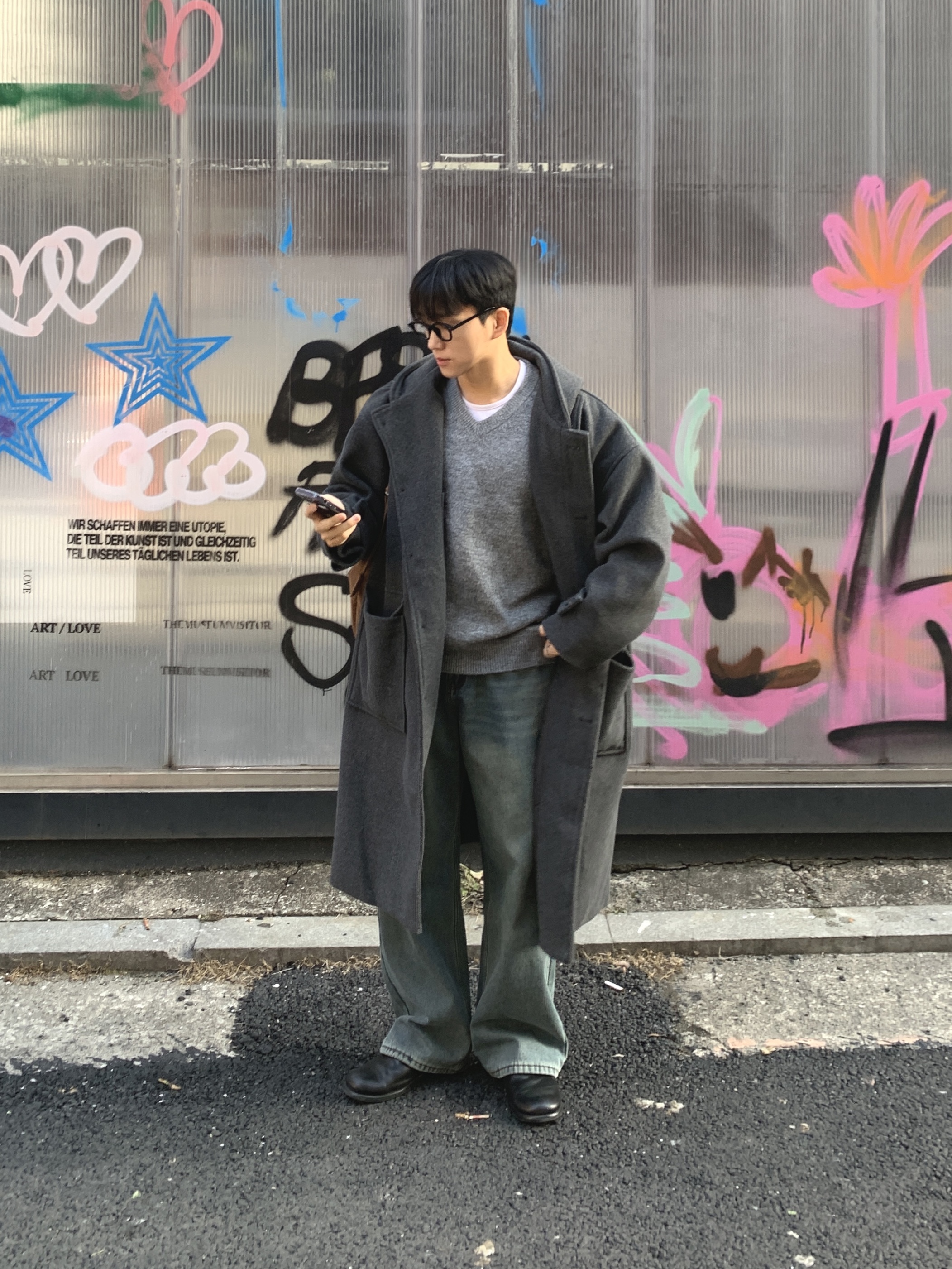 Yase Mud Horsehide Derby Black, Gentle Monster x Maison Margiela MM117 Black Clear 착용 스타일 - 1