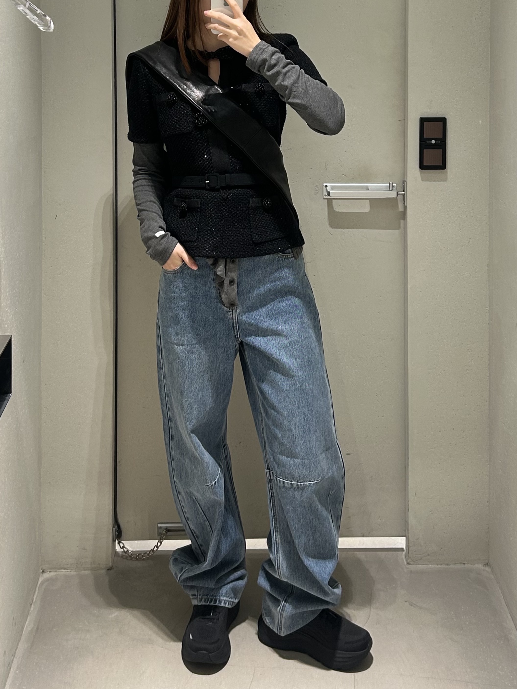 Self Portrait Women Barrel Leg Jeans Blue - 26SS 착용 스타일 - 1
