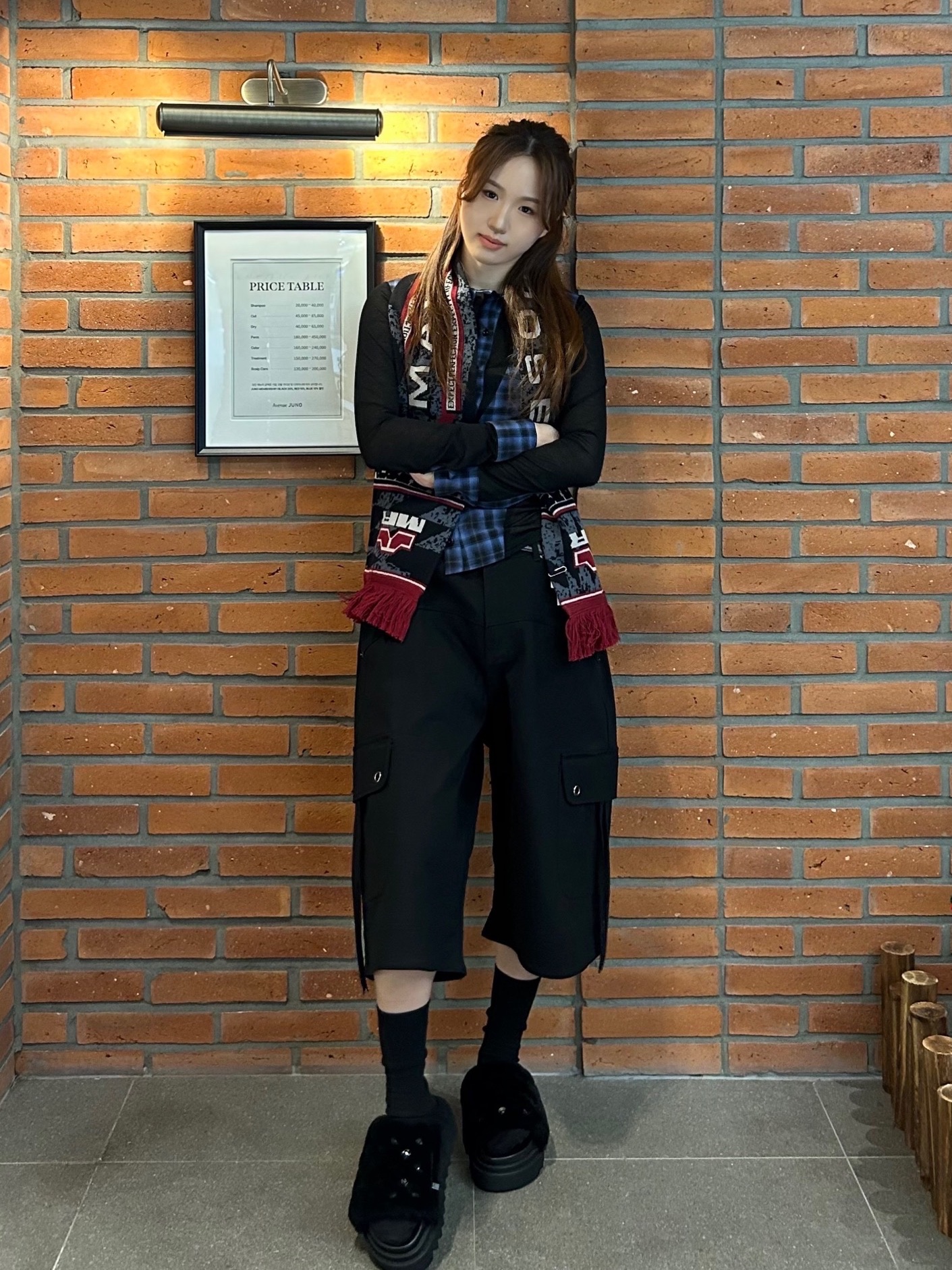 Martine Rose Reversible Scarf Grey Red - 25FW 착용 스타일 - 3