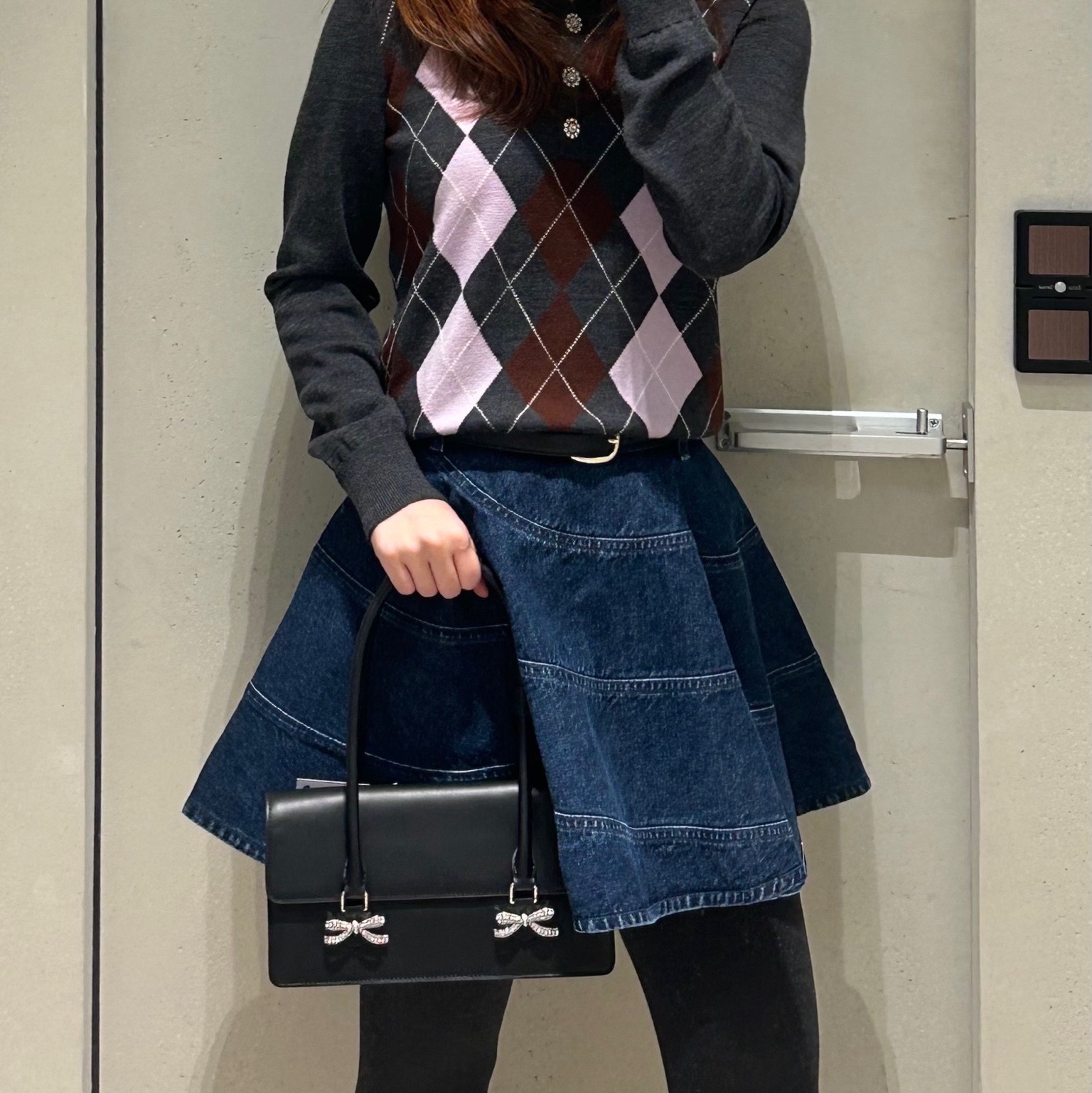 Self Portrait Women Soft Leather Shoulder Bag Black - 25FW 착용 스타일 - 5
