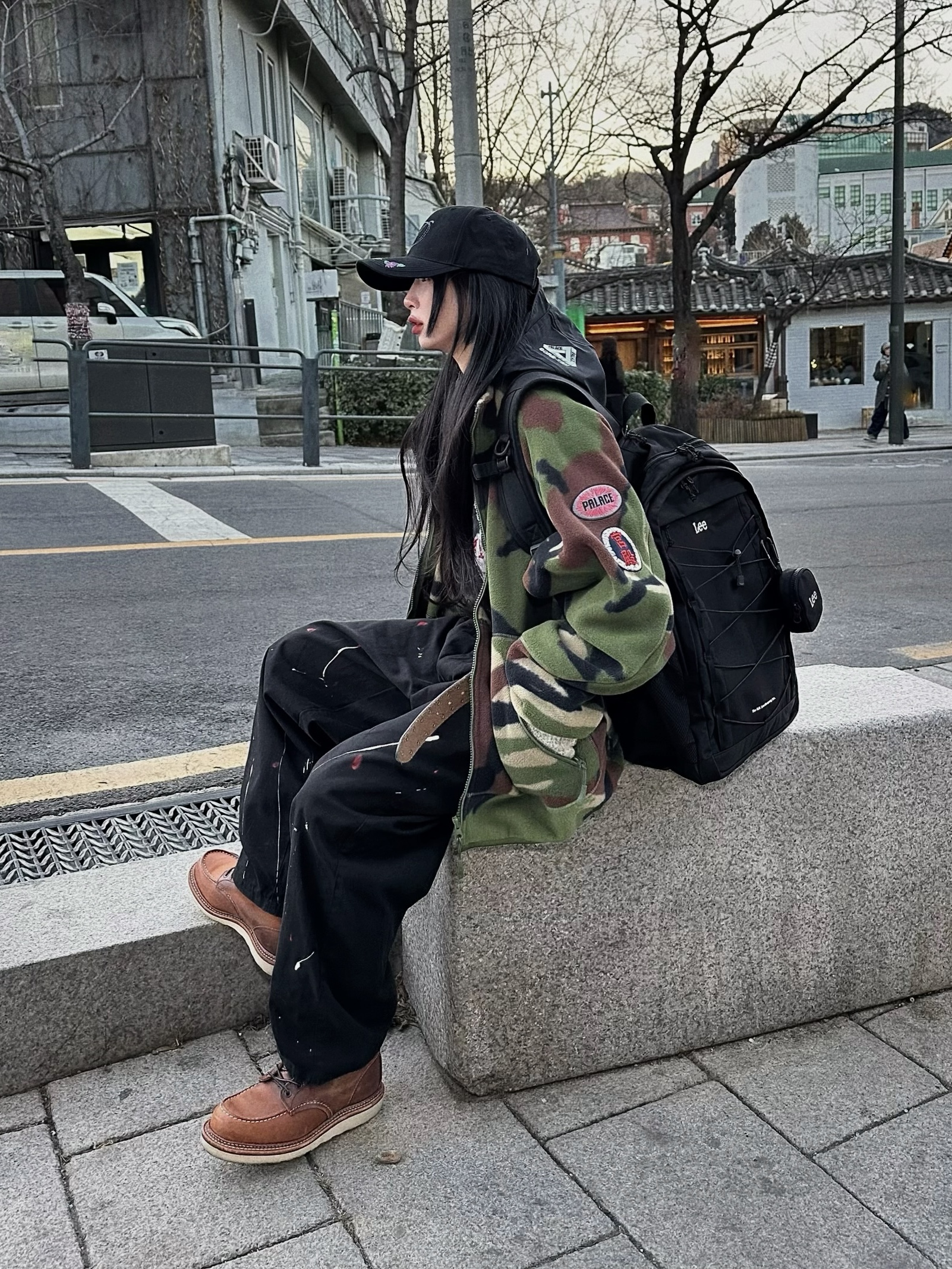 Palace Gore-Tex 3L Showerman Hood Black - 25SS, Red Wing 6 Inch Classic Moc Toe 1907 Copper Rough & Tough - D 착용 스타일 - 1