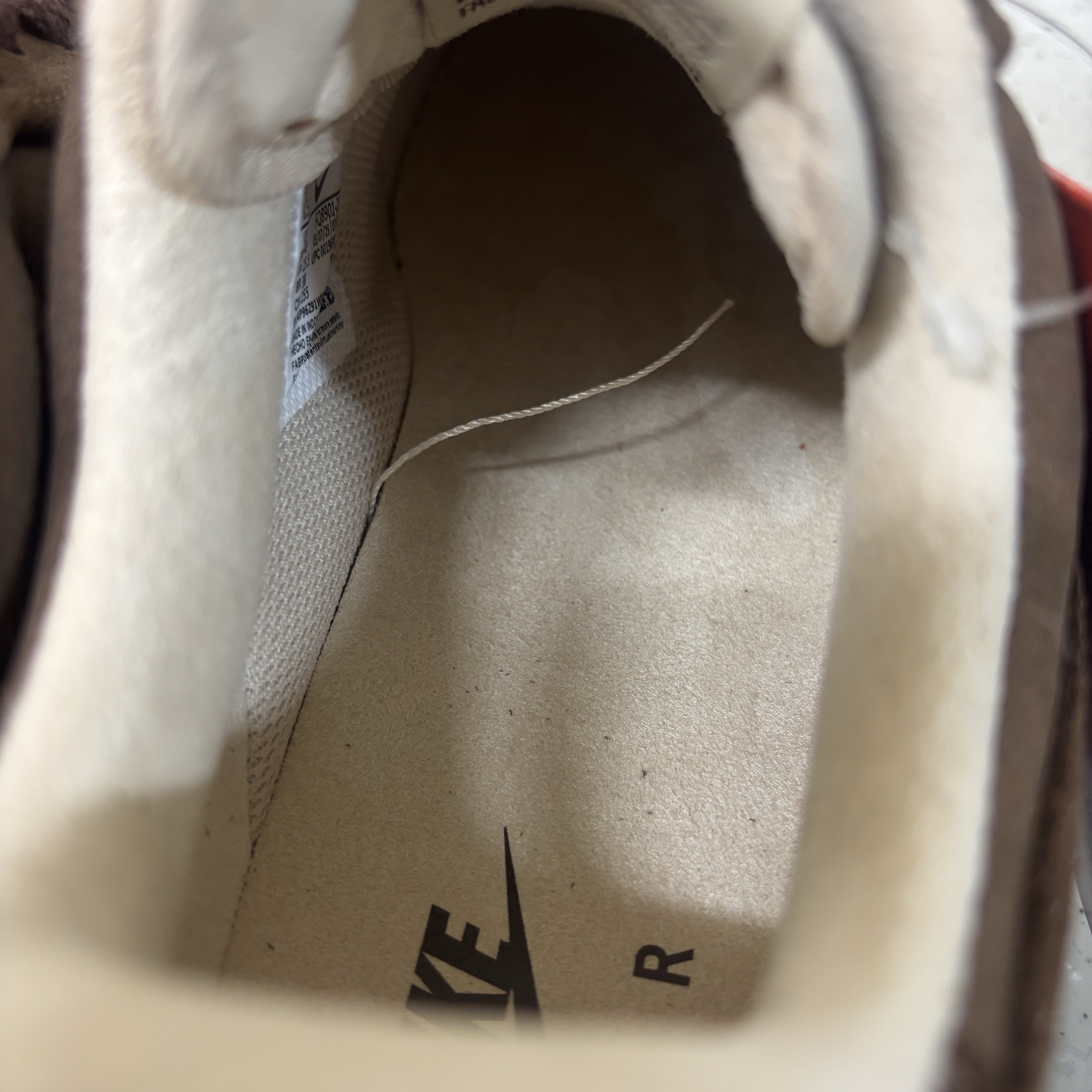 (W) Nike Air Force 1 '07 Cacao Wow 착용 스타일