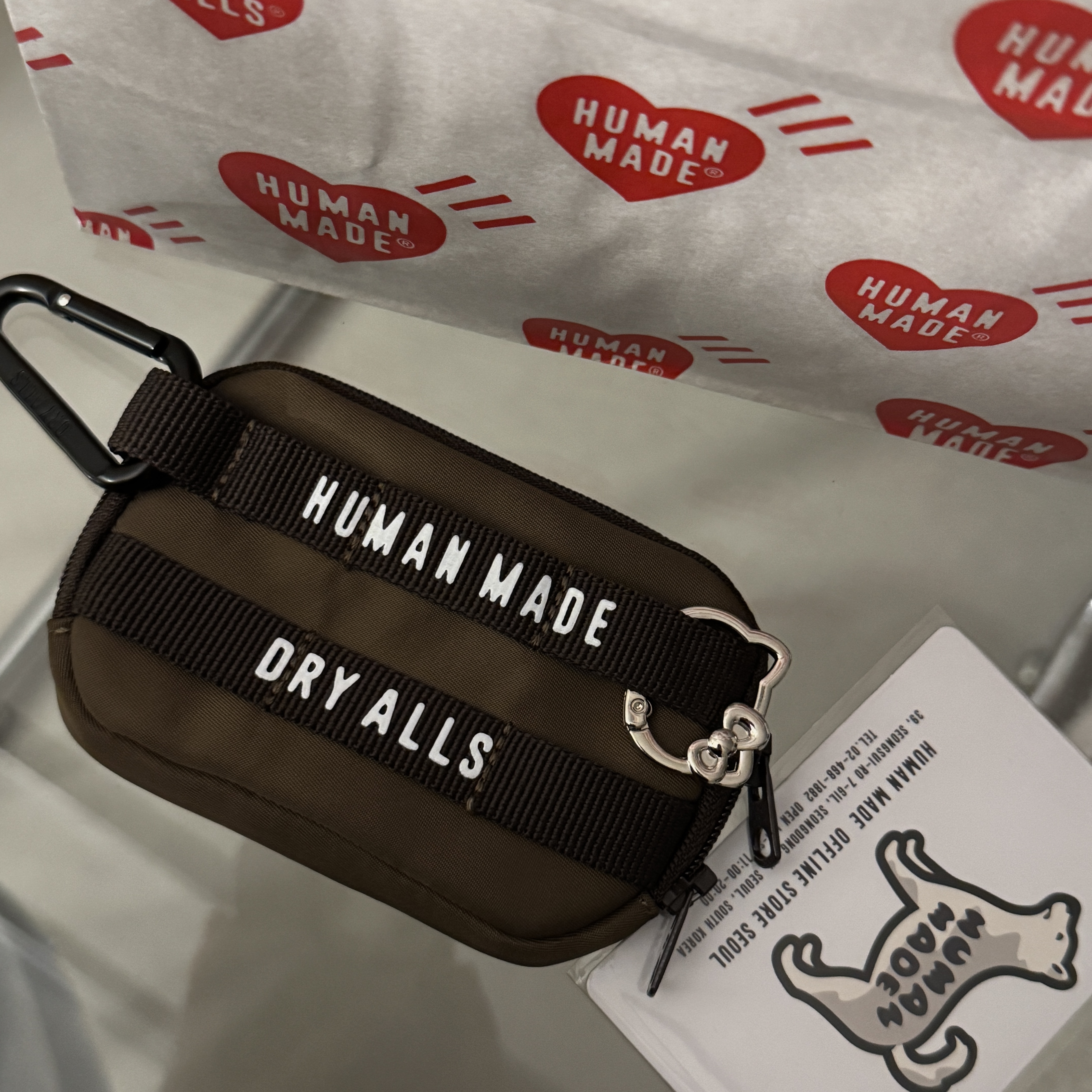 Human Made Military Card Case Brown 착용 스타일 - 1