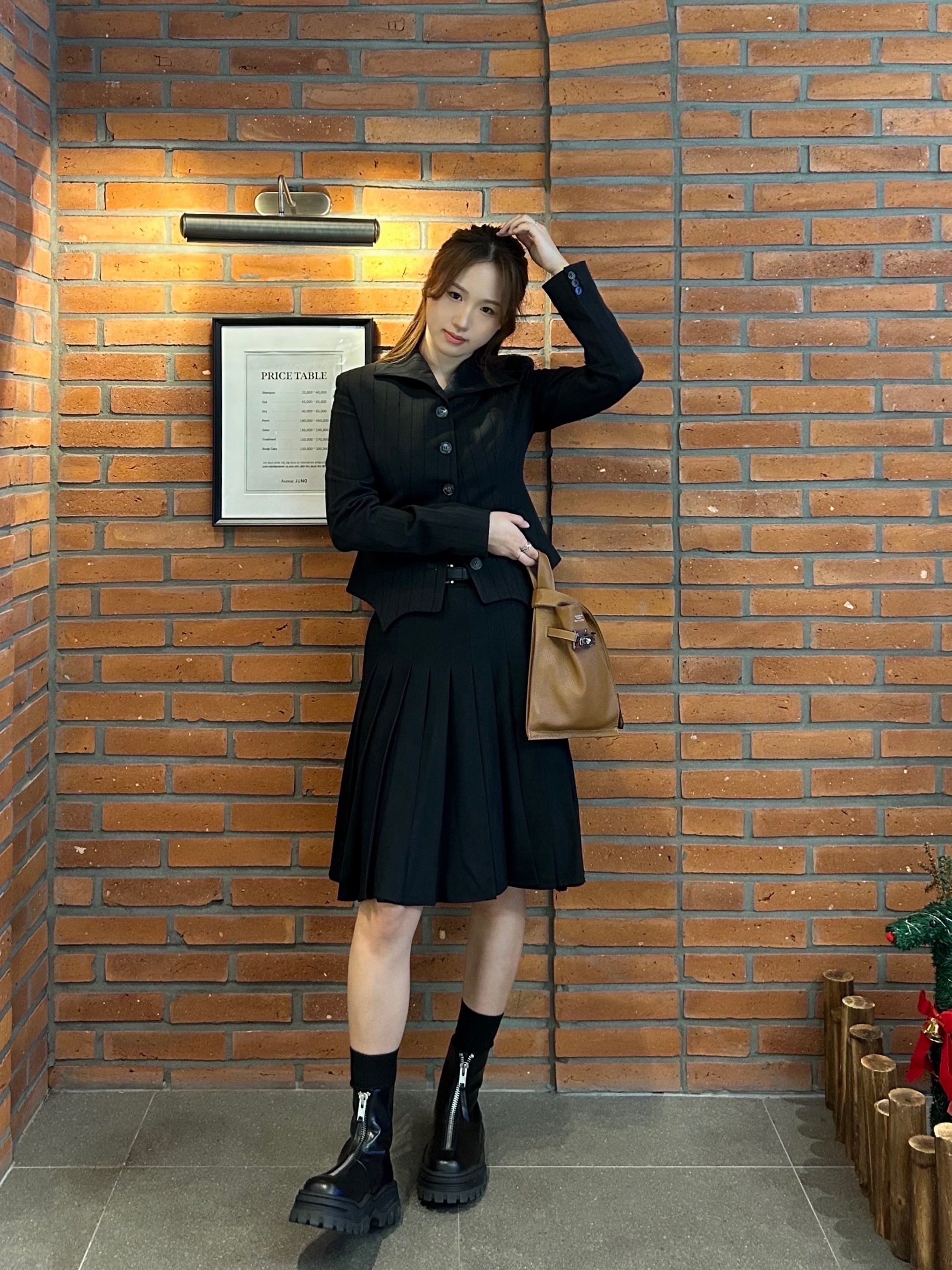 Eytys Raven Ii Leather Black - 25FW 착용 스타일 - 3