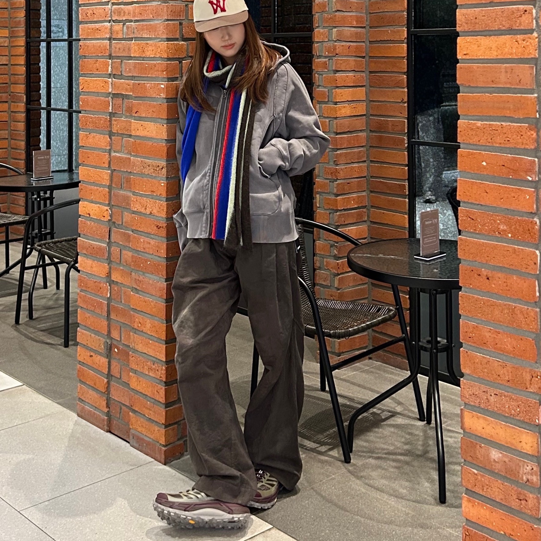 Hoka Mafate Speed 2 Wild Mushroom Walnut - 25FW 착용 스타일 - 3