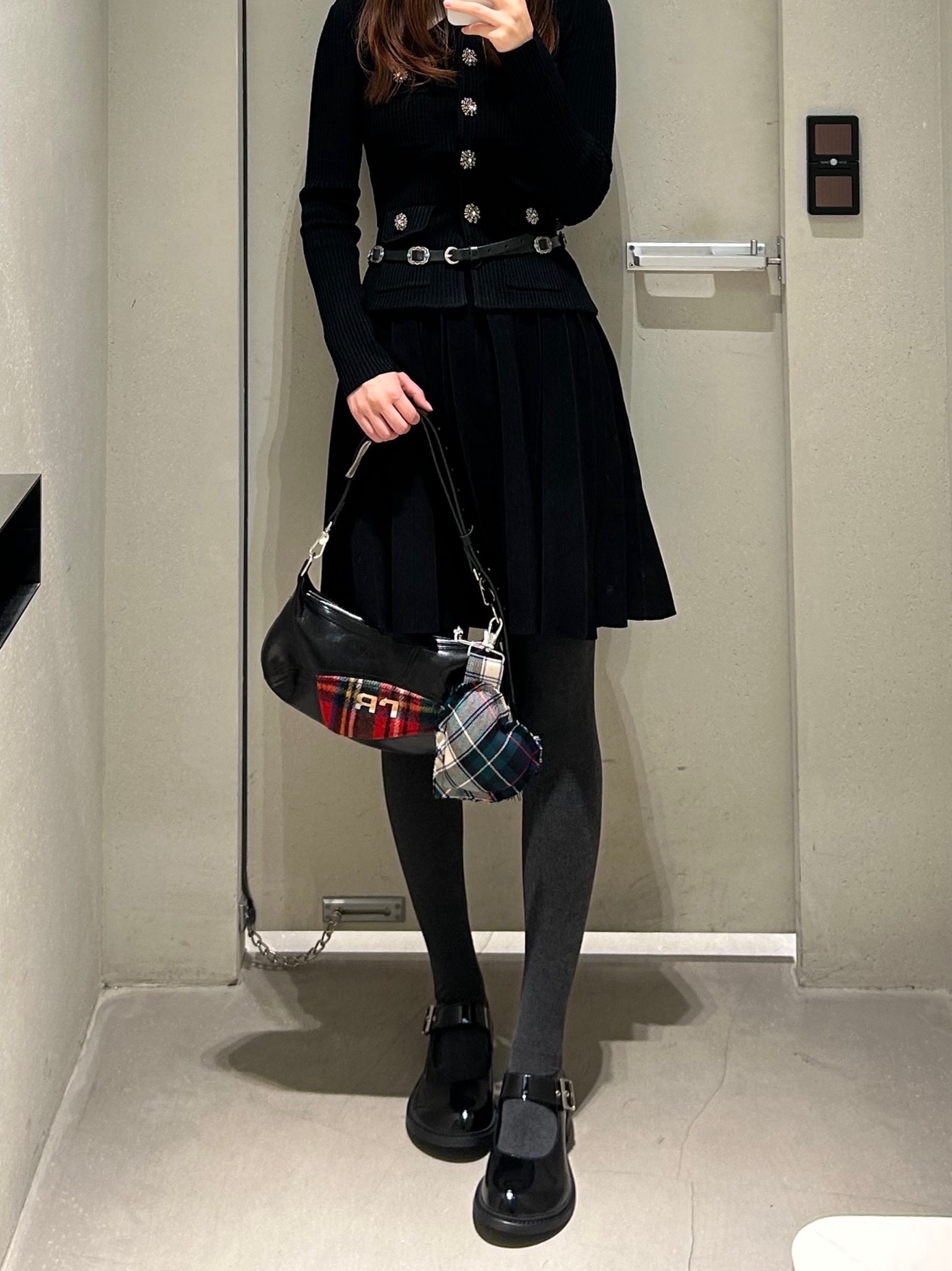 Phileo Women Mary Jane Black - 25FW 착용 스타일 - 1