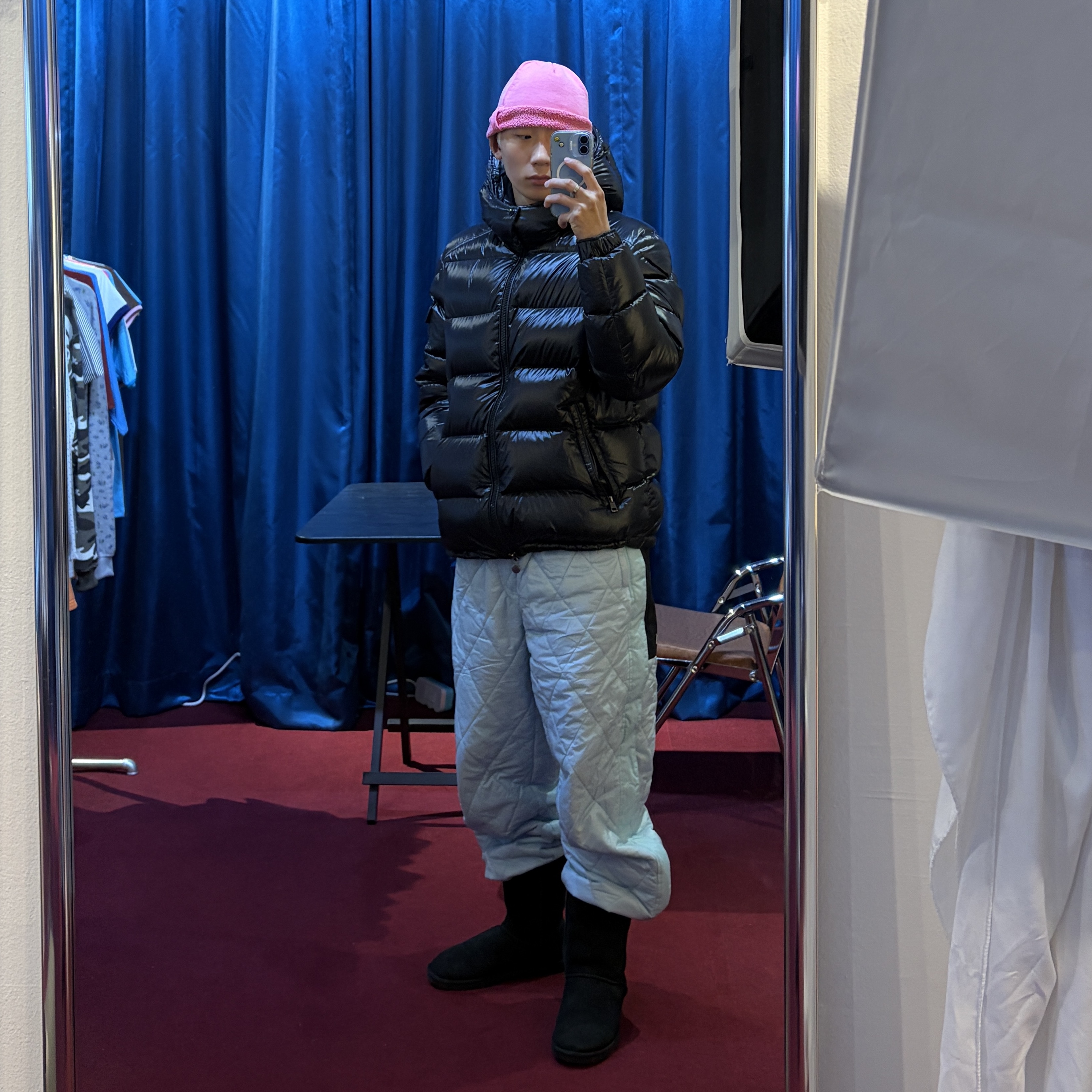 SKYLRK Beanie Gum, Moncler Maya Hooded Short Down Jacket Black - 25FW 착용 스타일