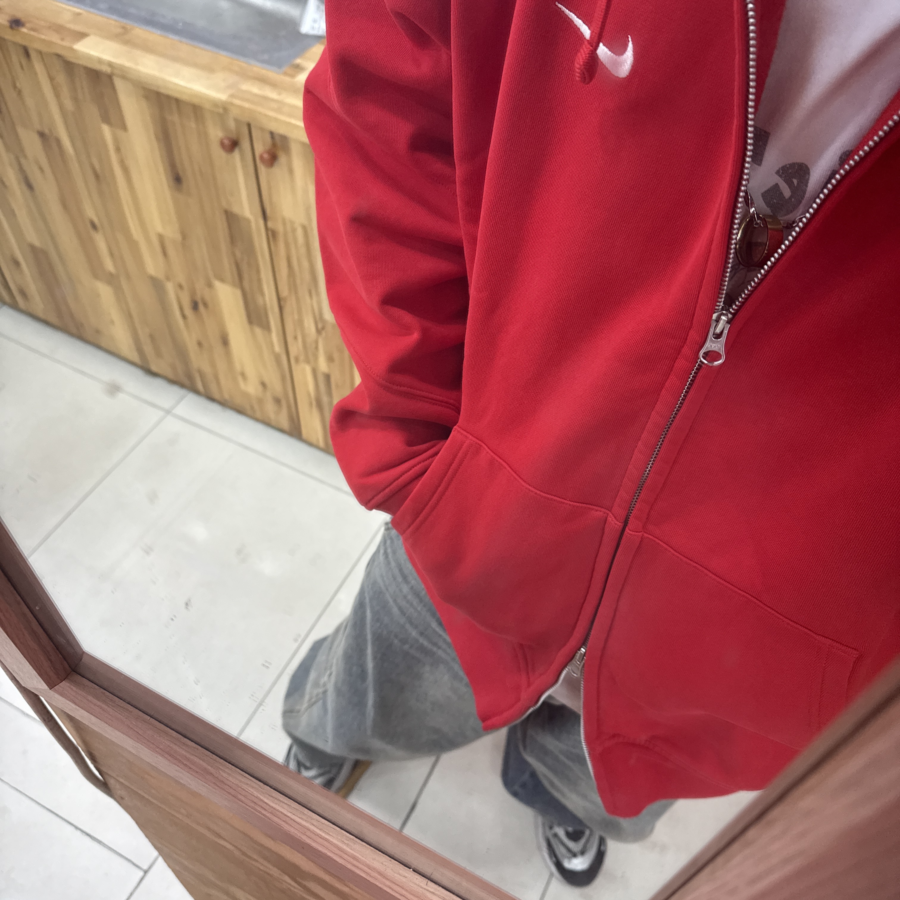 Supreme x Nike Zip Up Hooded Sweatshirt Red - 25SS, (W) Nike Air Max Furyosa Silver and Black 착용 스타일