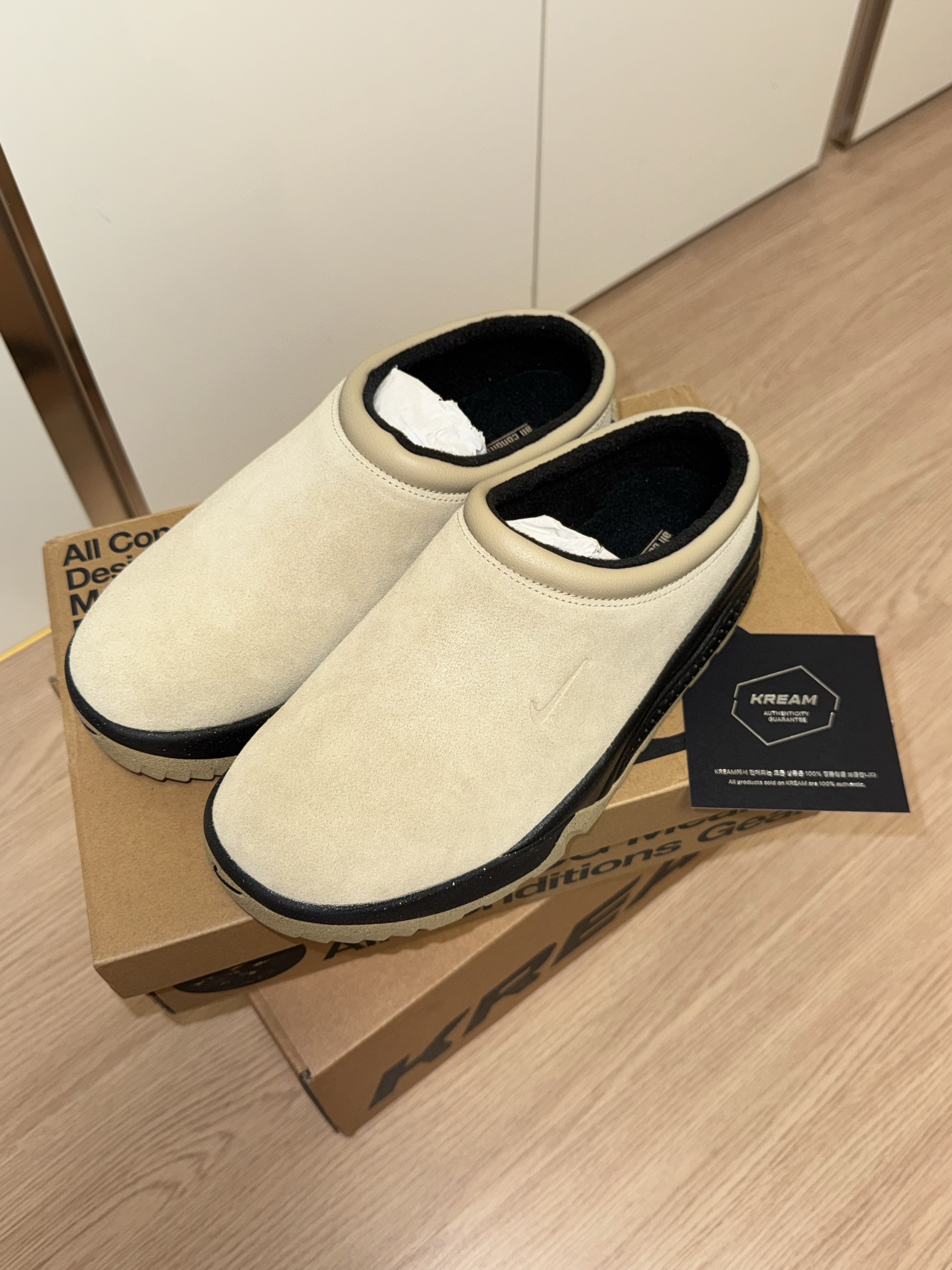 Nike ACG Rufus Limestone and Black 착용 스타일