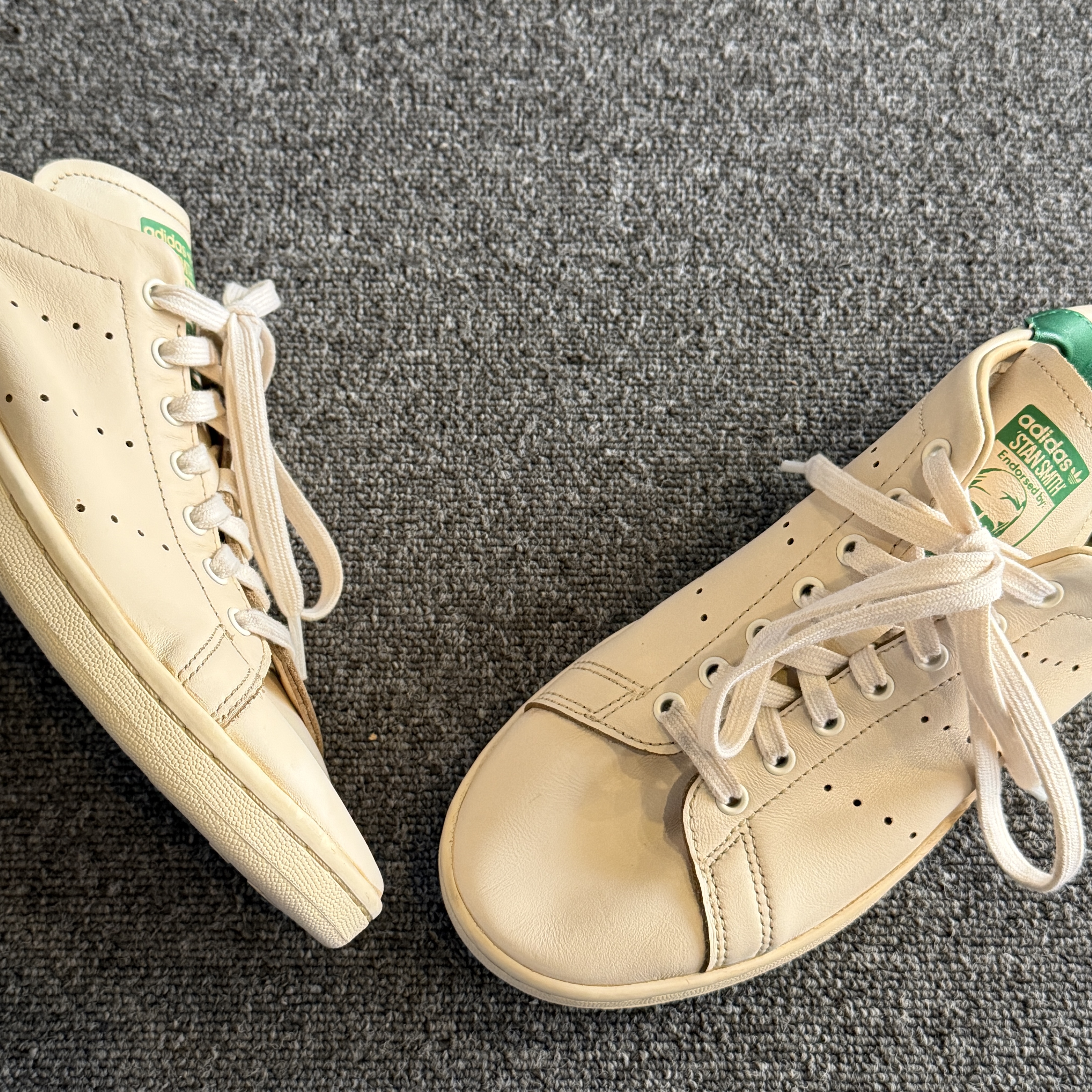 Adidas Stan Smith Decon Cloud White Green 착용 스타일