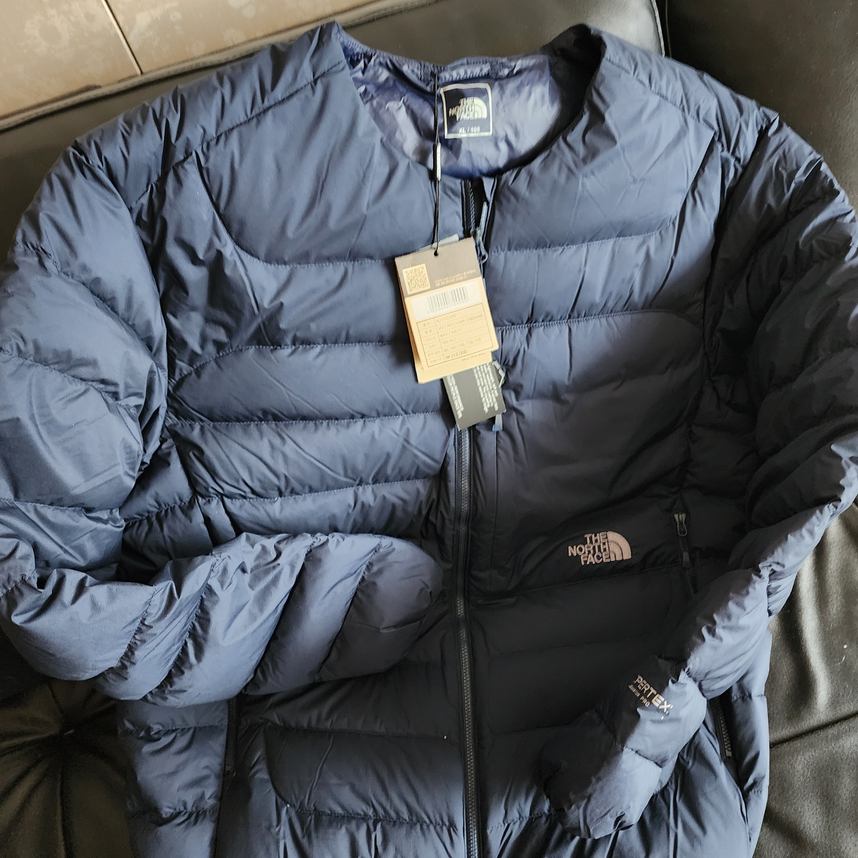 The North Face Volt RDS Down Cardigan Navy - 25SS 착용 스타일 - 3