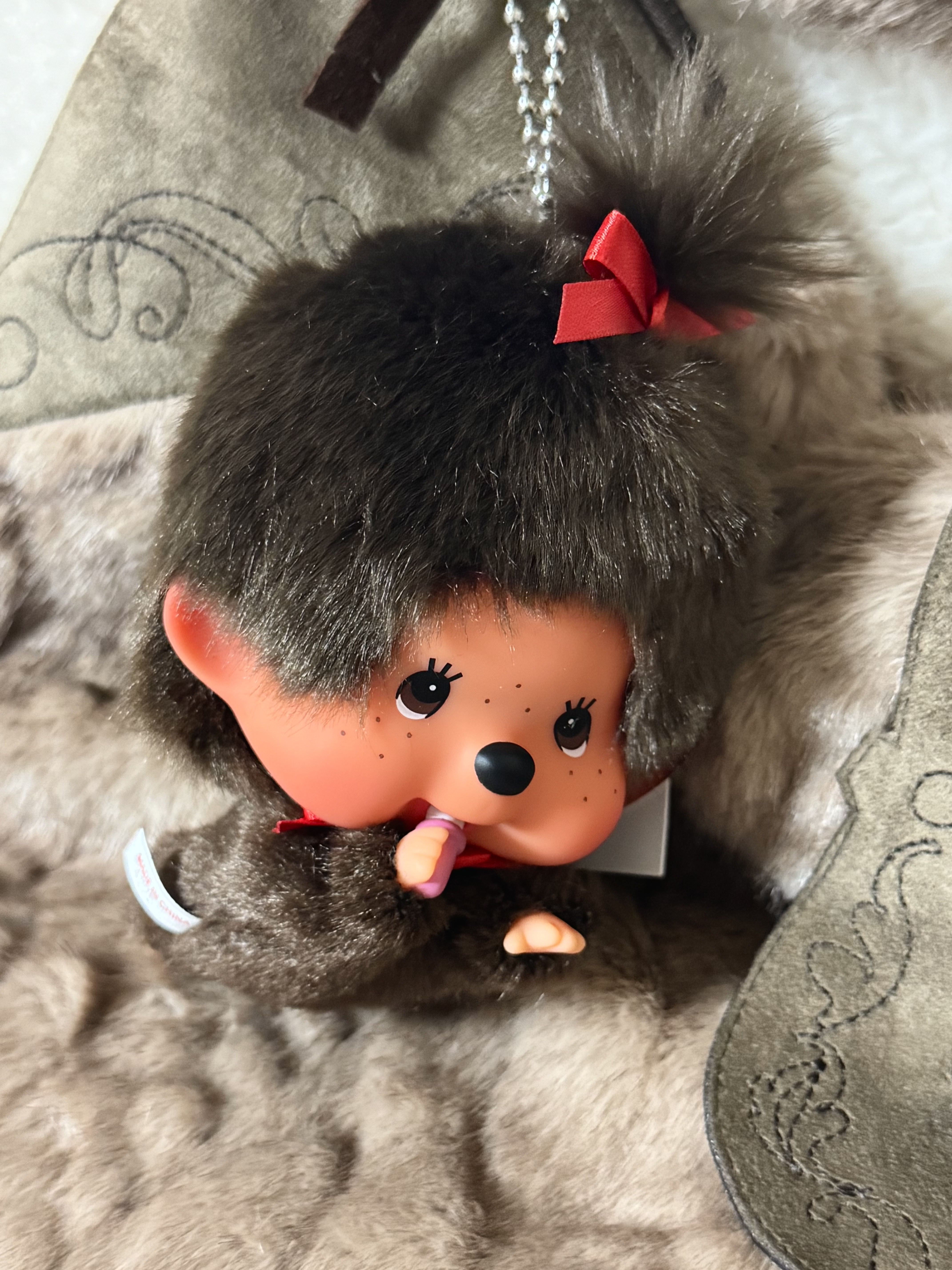 Monchhichi Fly! Big Head Monchhichi Girl K/C, Monchhichi SS Girl Key Chain Brown 착용 스타일 - 7