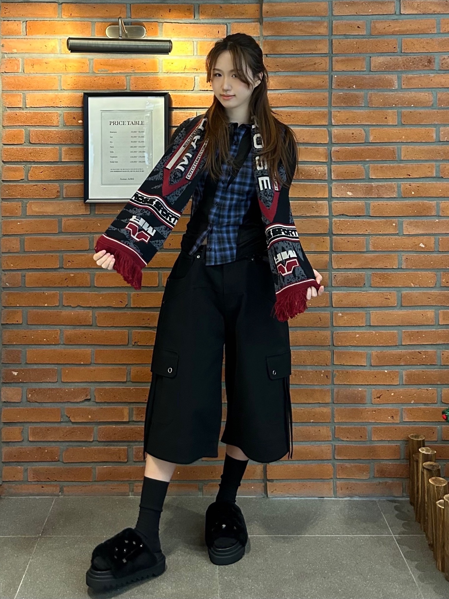 Martine Rose Reversible Scarf Grey Red - 25FW 착용 스타일 - 1