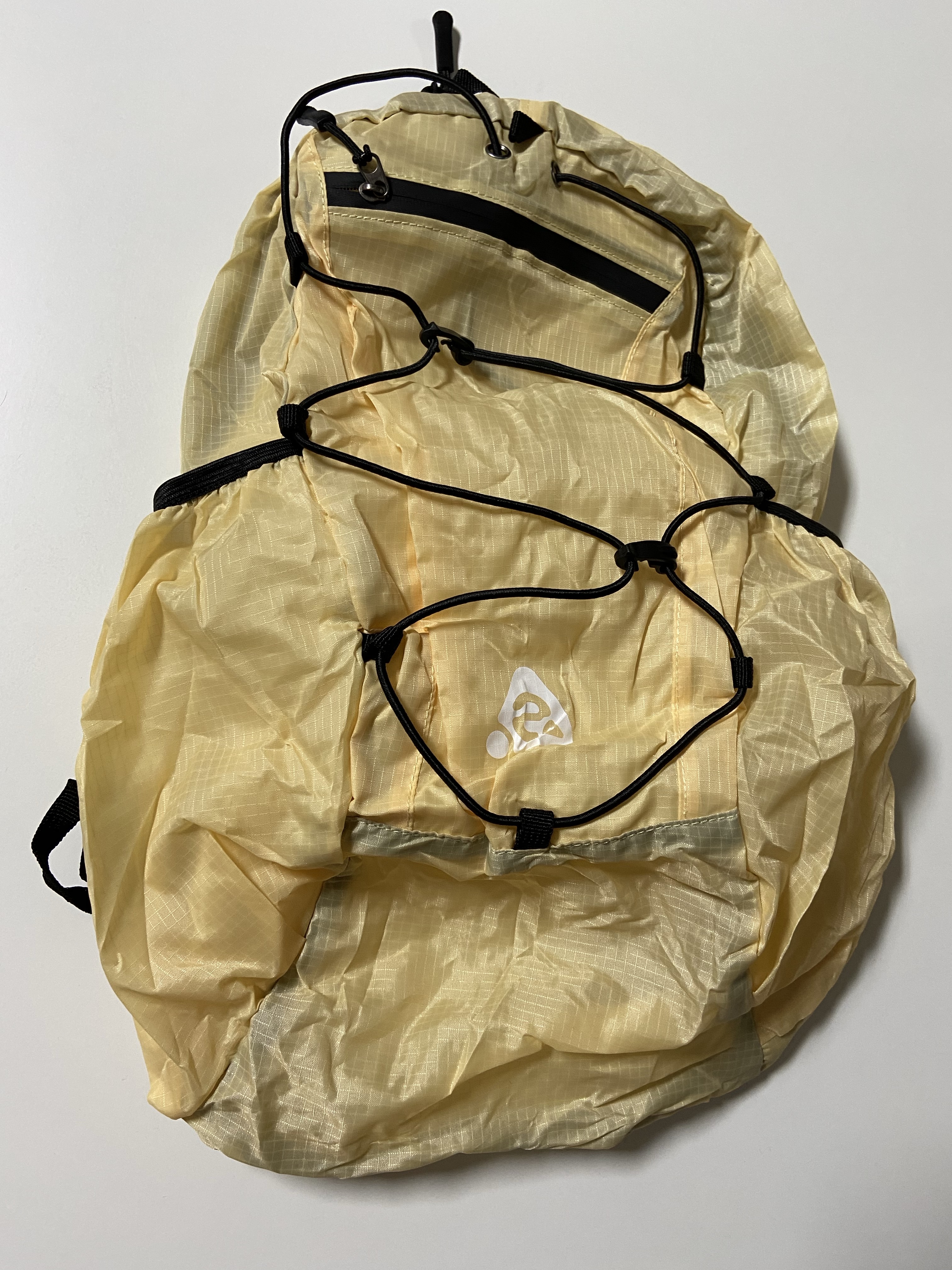 Heisan Ultra-light Compact Pocketbag V2 - Lemon (M) 착용 스타일 - 2