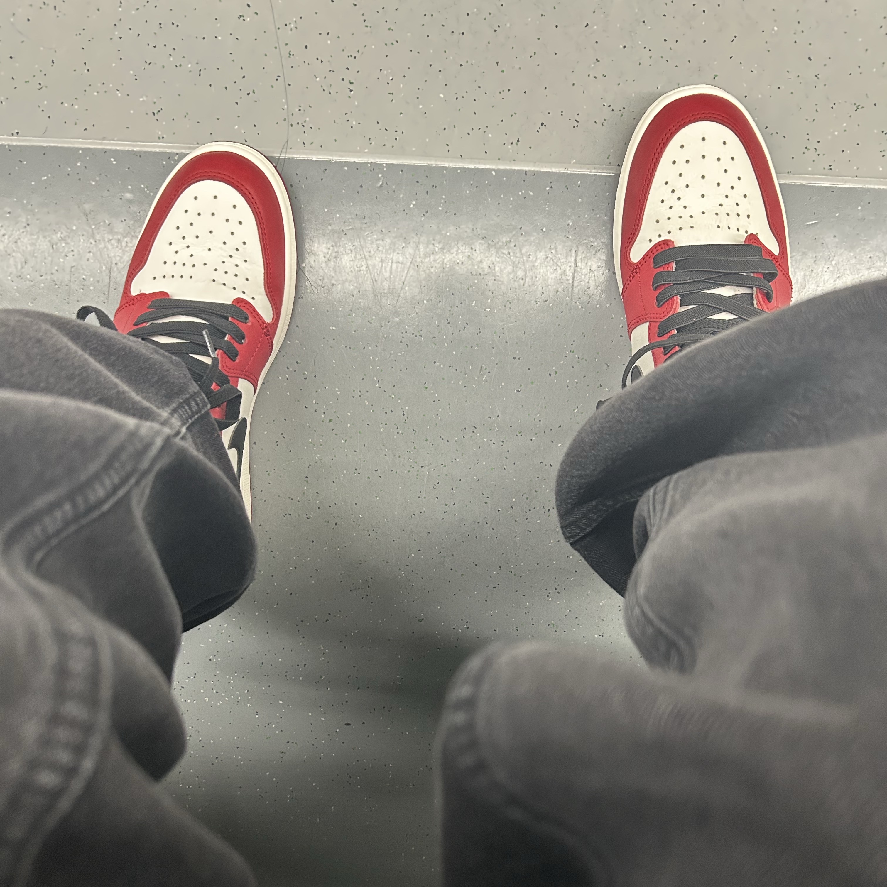 Jordan 1 Retro High OG Chicago 2022 착용 스타일