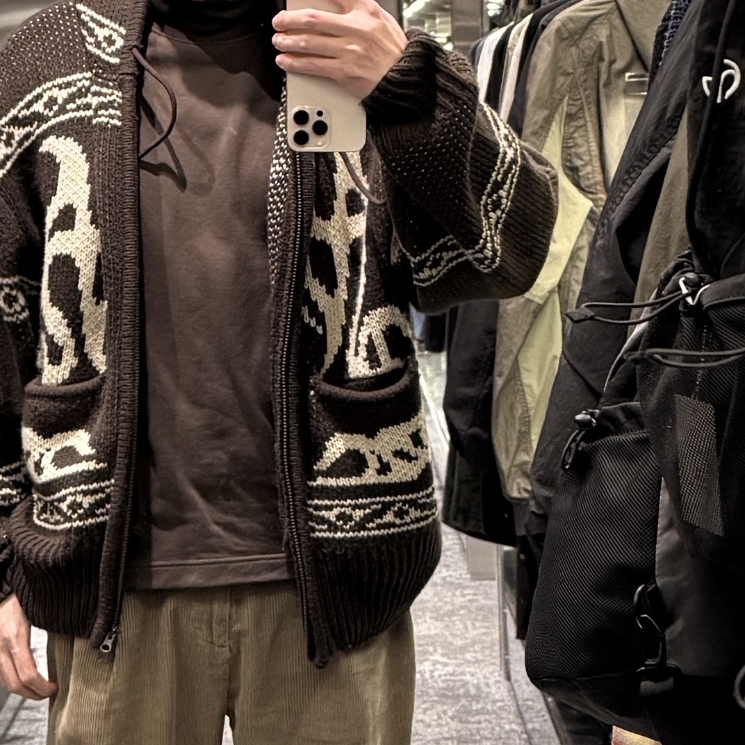 NOMANUAL Cowichan Hooded Zip-up Brown 착용 스타일