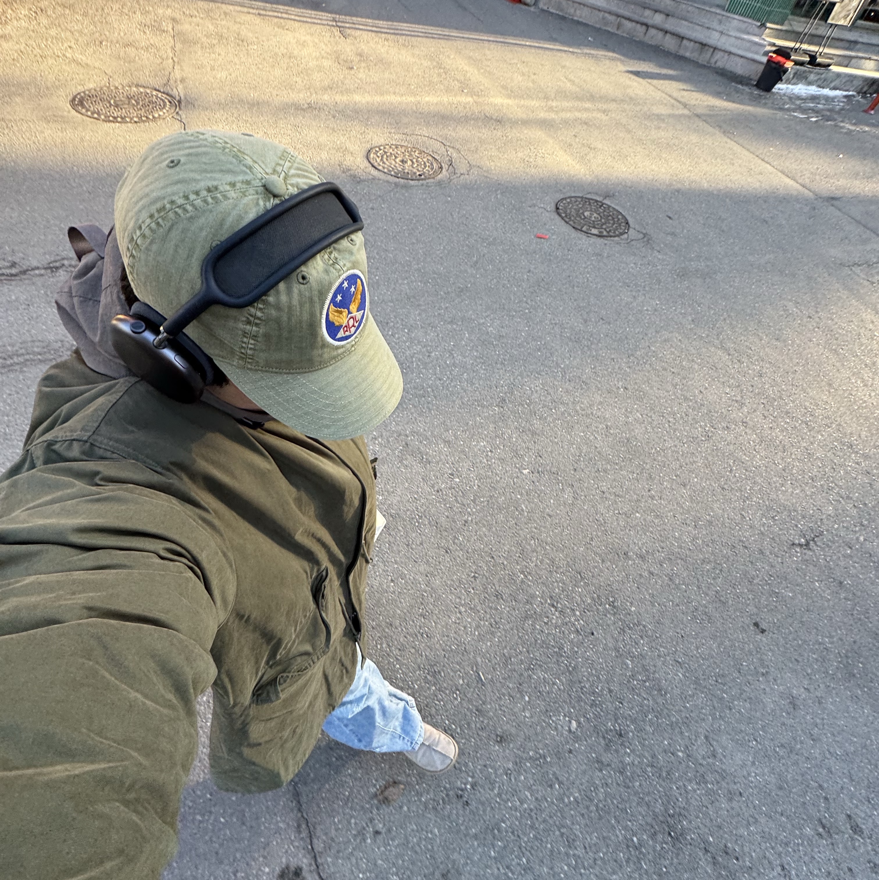 Double RL Garment Dyeing Twill Ball Cap Green, Reebok x Needles Beatnik Moc Modern Beige Extreme Purple 착용 스타일