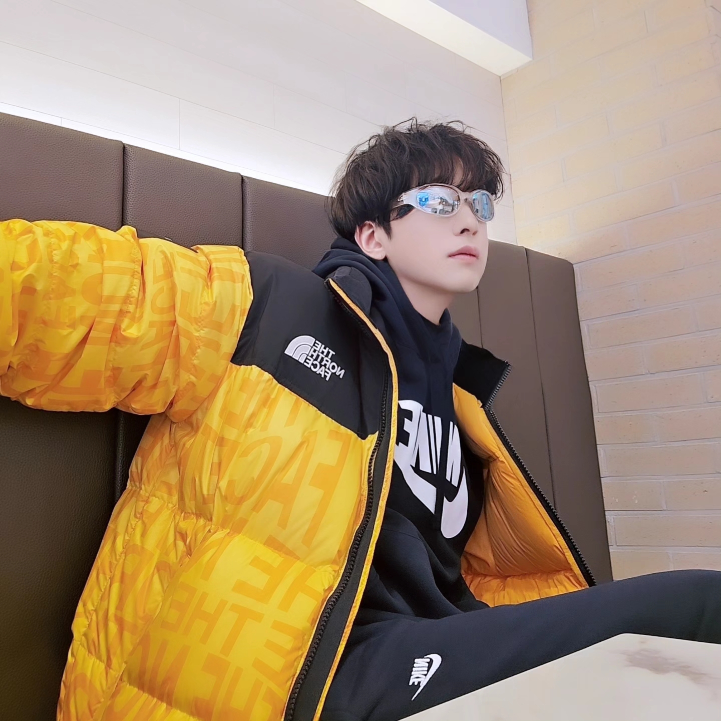 Nike NSW Club Fleece Graphic Pullover Hoodie black - Asia, Nike NSW Club Fleece Graphic Pullover Hoodie Black - US/EU 착용 스타일 - 5