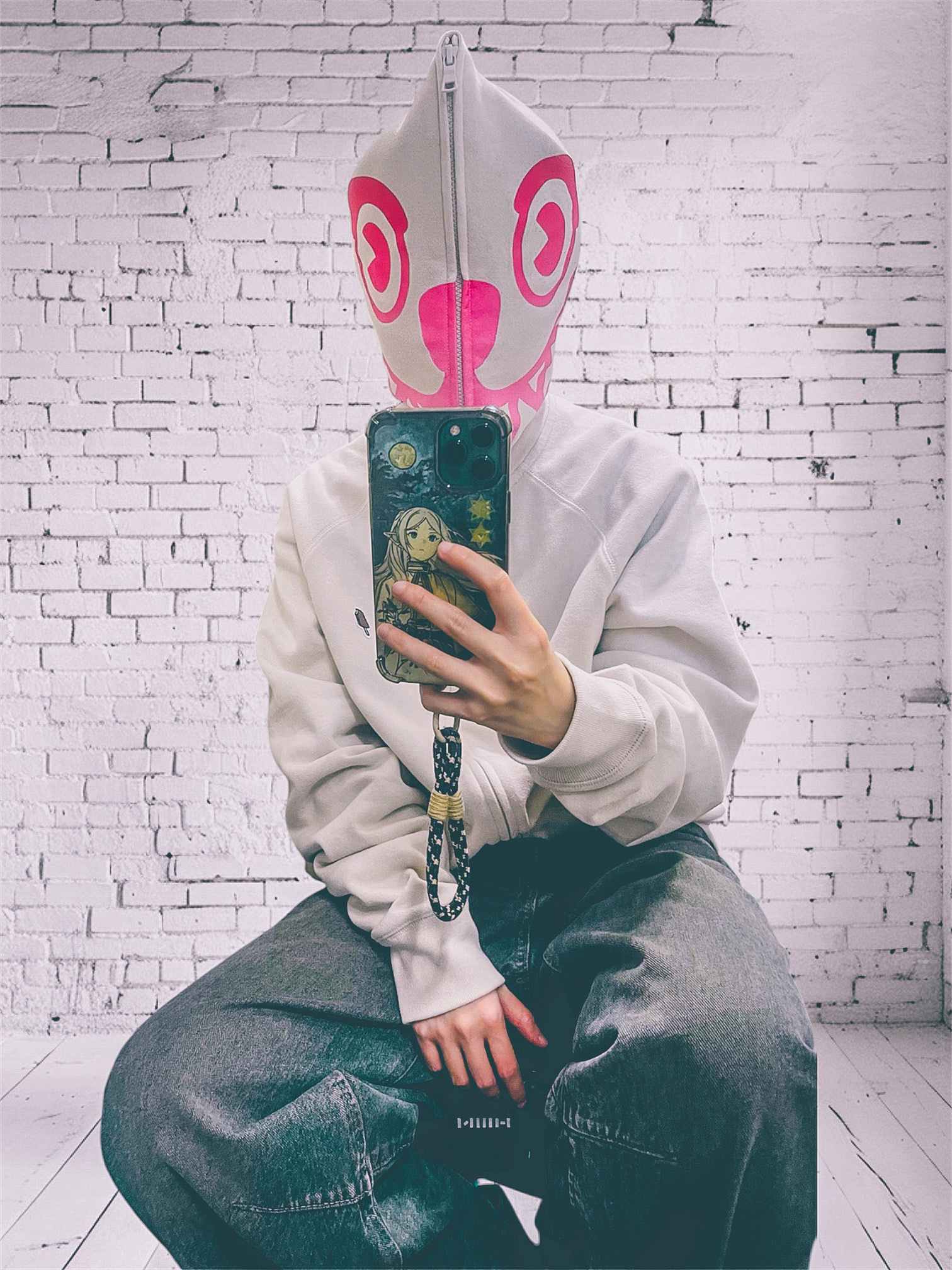 GU Barrel Leg Jeans Blue, GU Barrel Leg Jeans Regular Blue 착용 스타일 - 1