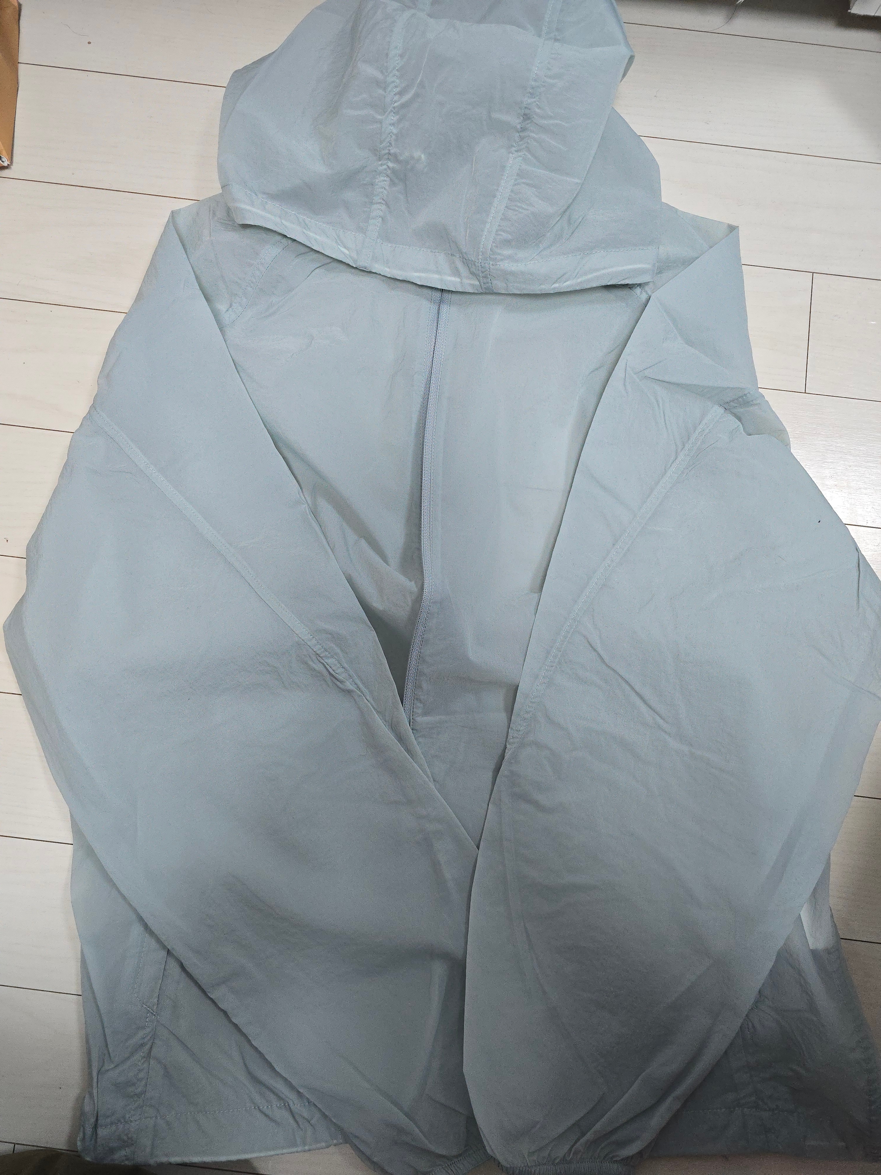 Musinsa Standard City Leisure Sheer Windbreaker Jacket Cloudy Blue 착용 스타일