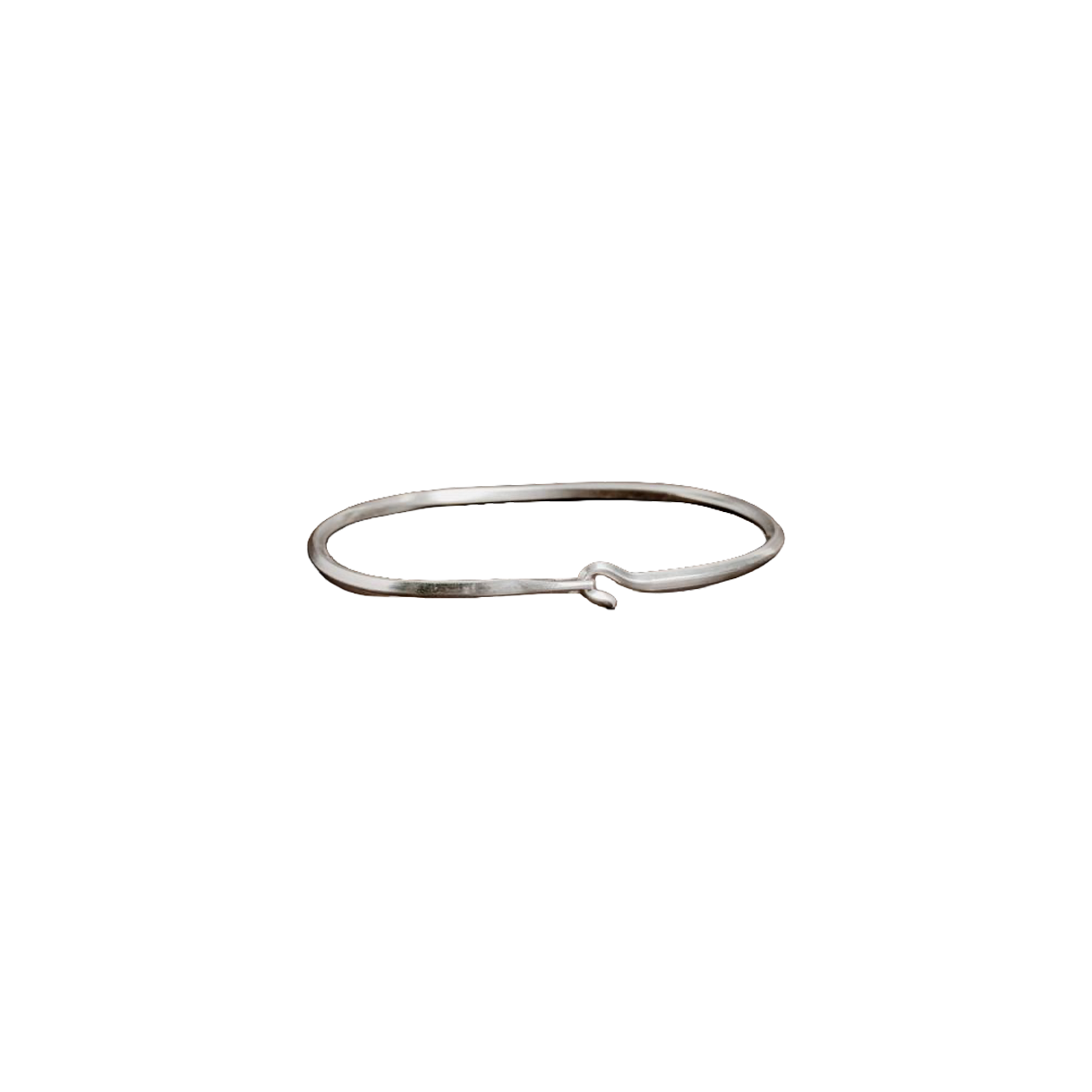 베르크슈타트 뮌헨 뱅글 사이드 후크 트위스트 실버 - 26SS(Werkstatt:Munchen Bangle Side Hook Twisted Silver - 26SS)