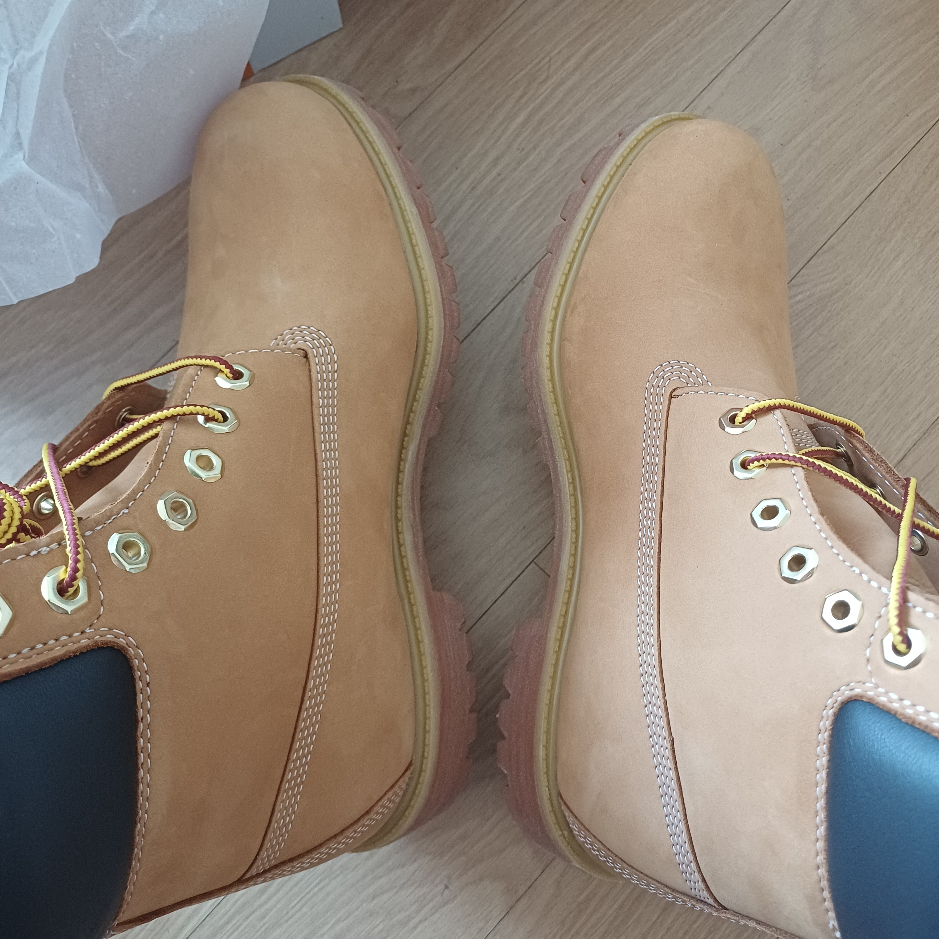 Timberland Premium 6 inch Waterproof Boot Wheat Nubuck - Wide 착용 스타일 - 4