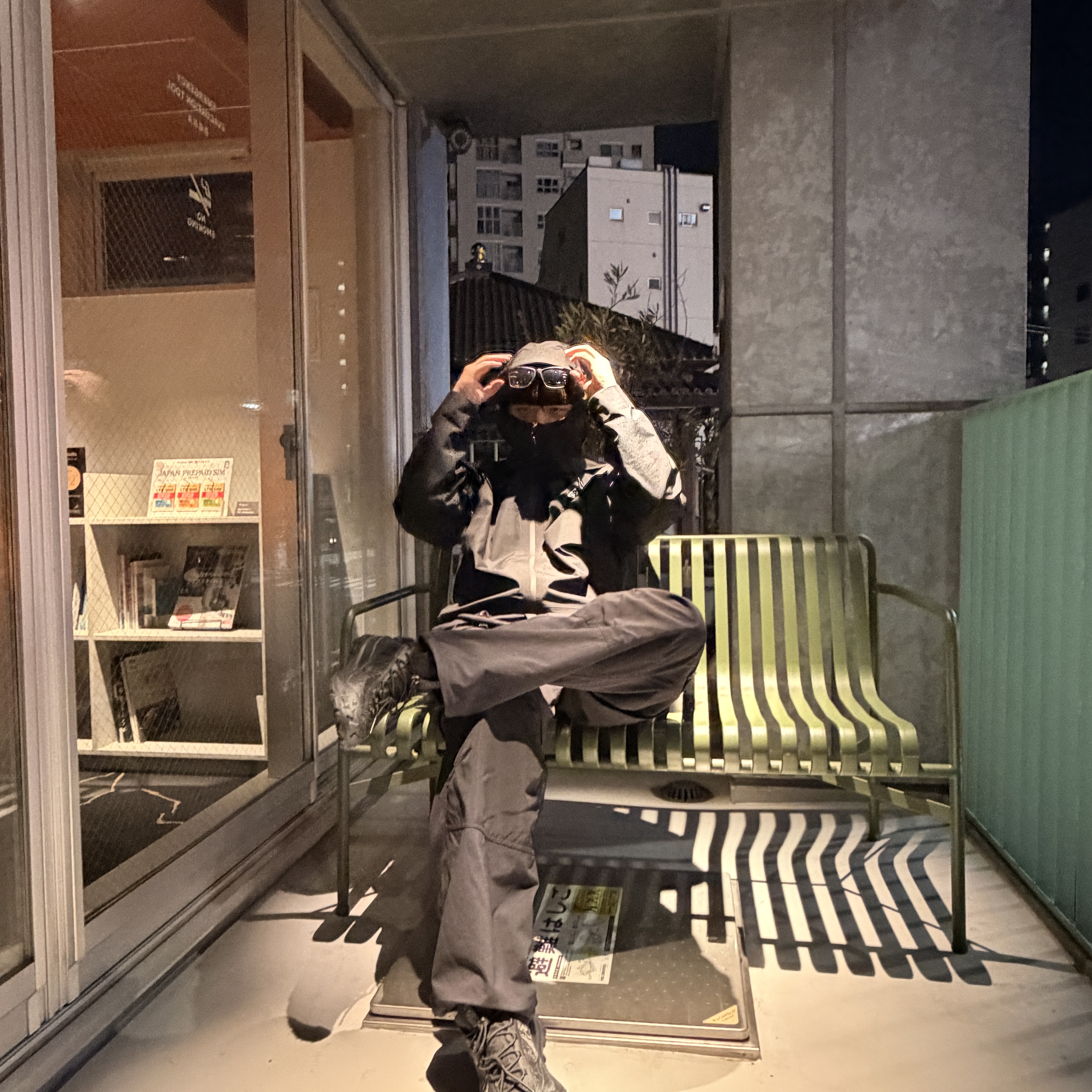 Nike ACG Misery Ridge Storm-Fit ADV Gore-Tex Jacket Black Summit White (FV8641-010), Nike ACG Smith Summit Cargo Pants Black Anthracite - US/EU 착용 스타일 - 4