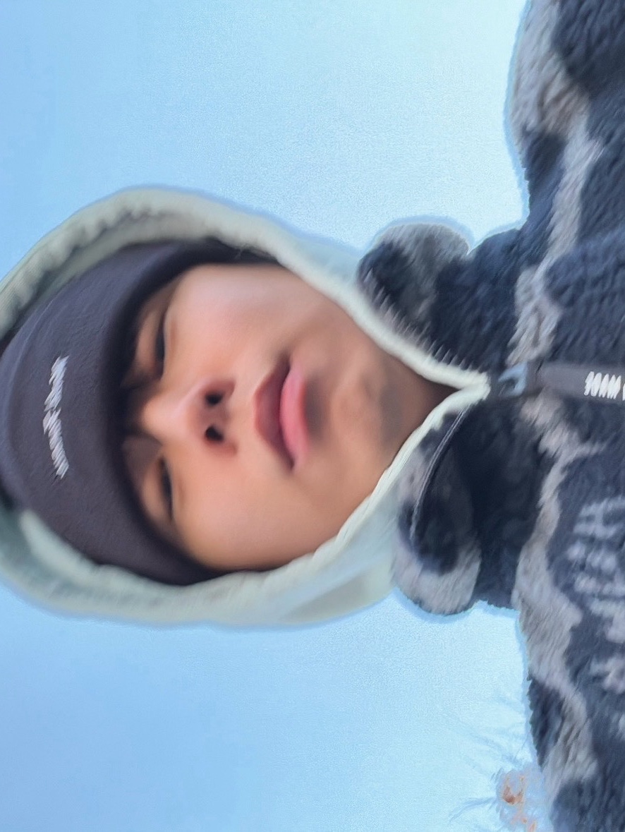 Human Made Heart Fleece Jacket Navy, Supreme Small Box Zip Up Hooded Sweatshirt Pale Blue - 25FW 착용 스타일 - 3