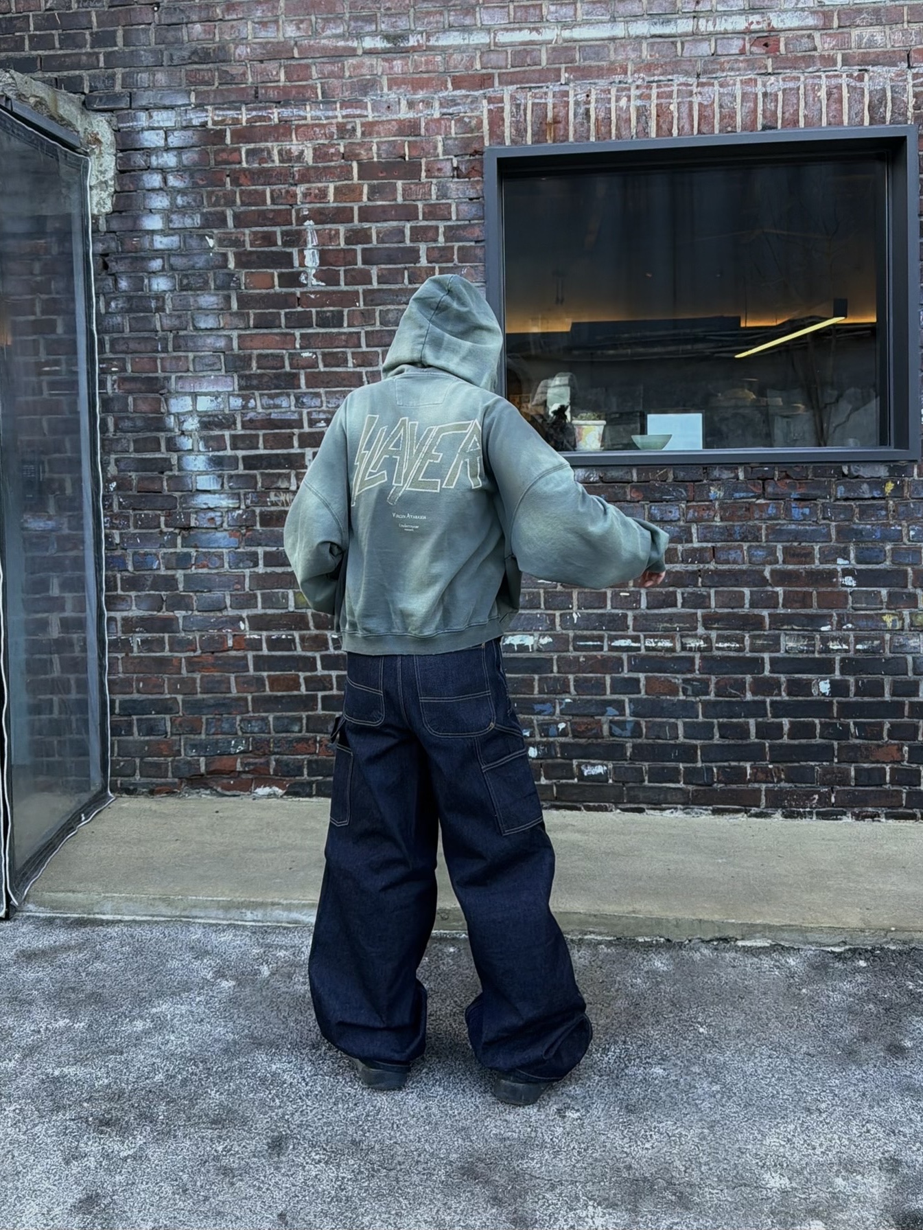 SLAYER Undermycar Gold Eagle Vintage Washed Zipped Hoodie Khaki 착용 스타일 - 5
