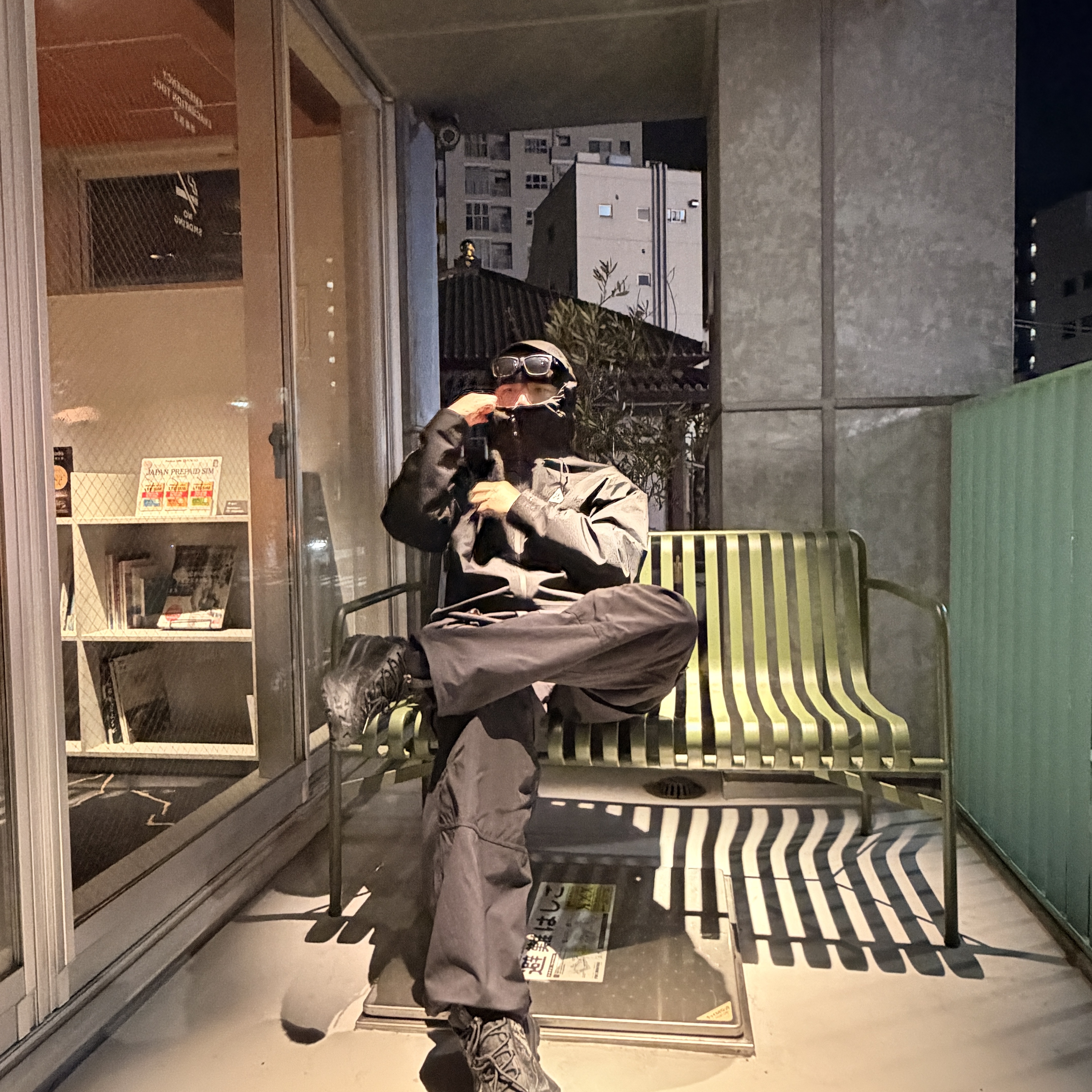 Nike ACG Misery Ridge Storm-Fit ADV Gore-Tex Jacket Black Summit White (FV8641-010), Nike ACG Smith Summit Cargo Pants Black Anthracite - US/EU 착용 스타일 - 3