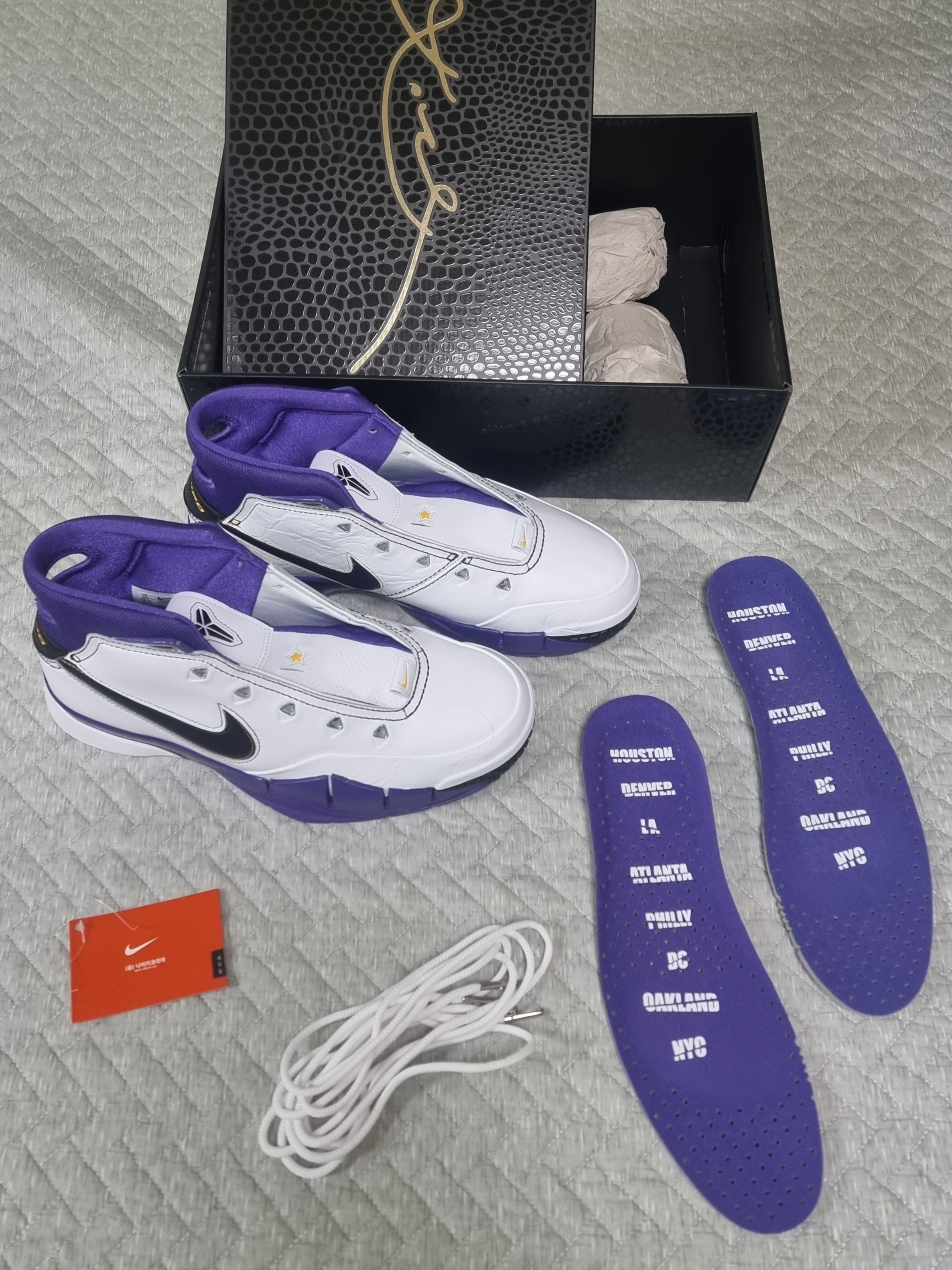Nike Kobe 1 Protro 81 Pt Game White Black 착용 스타일 - 1