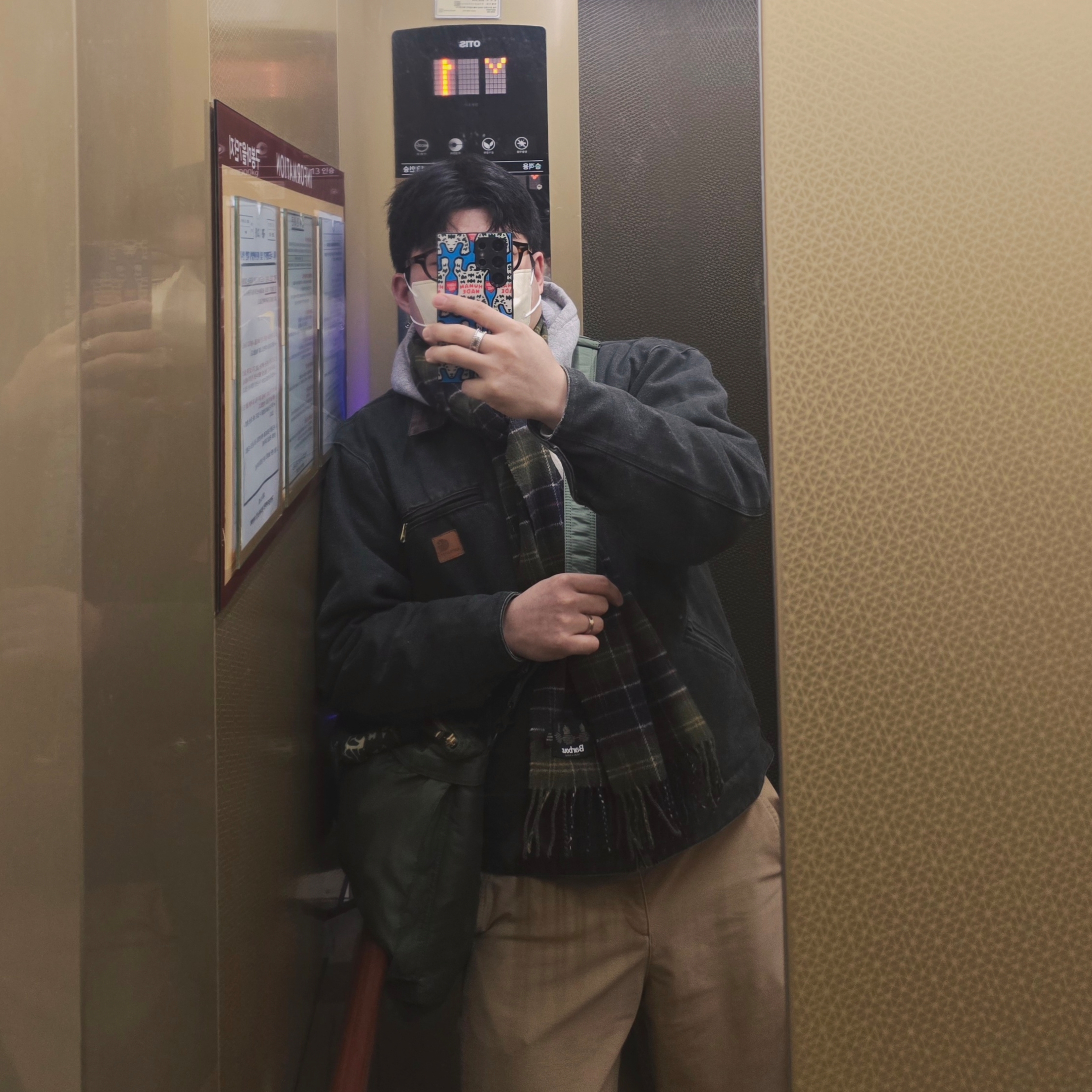 Carhartt WIP OG Detroit Jacket Olive Black Stone Canvas - Winter, Porter All New Tanker Helmet Bag Sage Green 착용 스타일 - 1