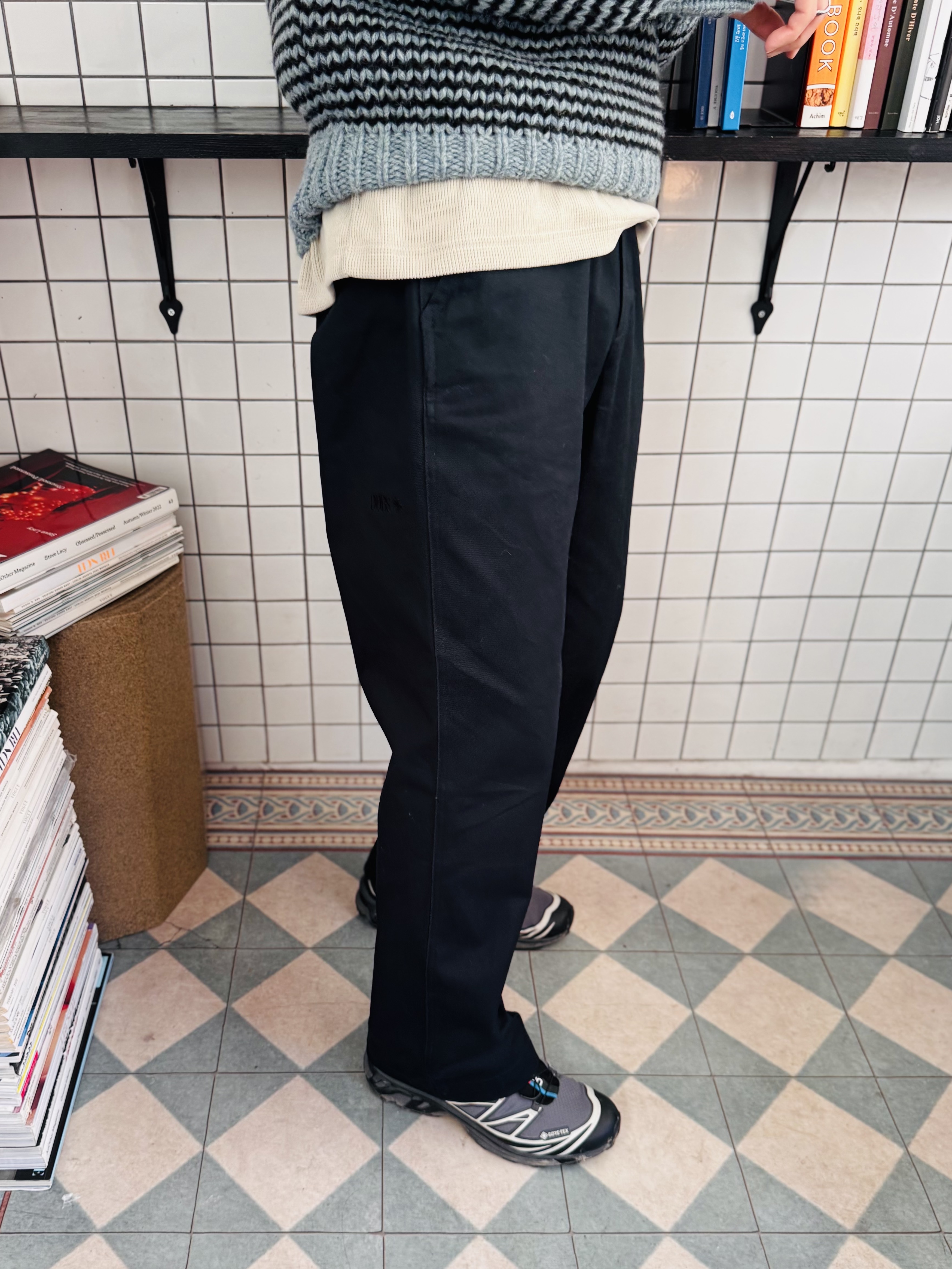Salomon XT-6 Gore-Tex Black Ebony 착용 스타일 - 4