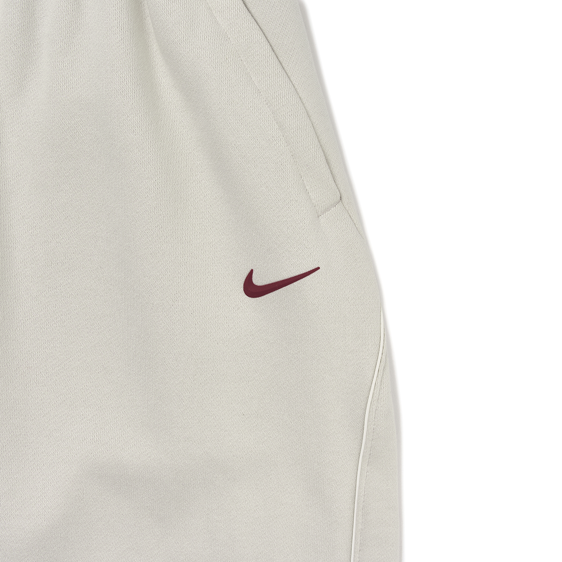 나이키 x 드레이크 녹타 플리스 CS 오픈 헴 스웨트팬츠 라이트 오어우드 브라운 팀 레드 (FZ4676-104)(Nike x Drake Nocta Fleece CS Open Hem Sweatpants Light Orewood Brown Team Red (FZ4676-104)) - 4