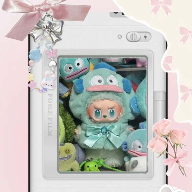 Pop Mart Labubu The Monsters Highlight Series Serenity Keyring (Opened Case) 착용 스타일