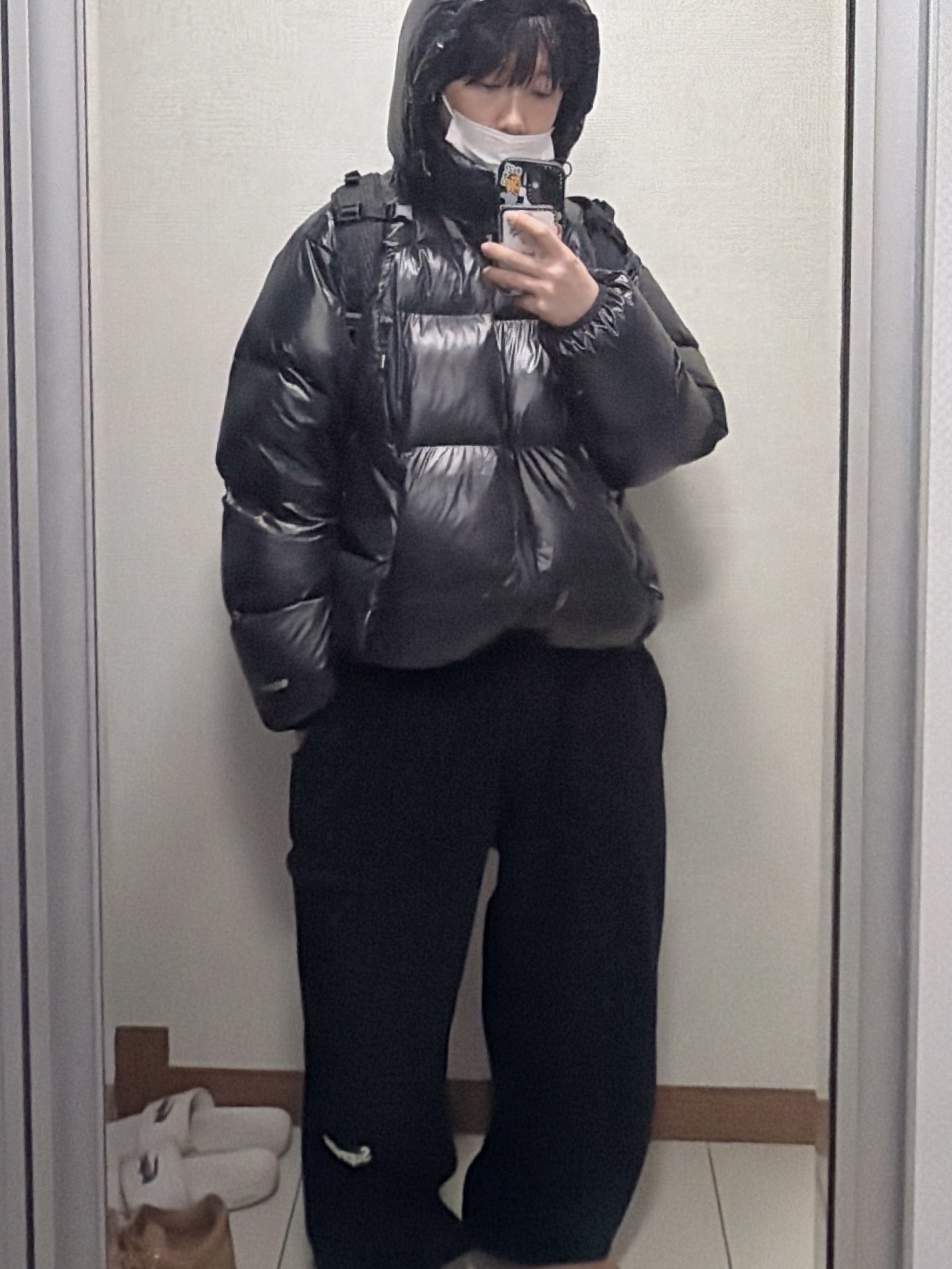 Supreme Polartec Pant Black - 25FW, Supreme Featherweight Down Puffer Jacket Black - 23FW 착용 스타일