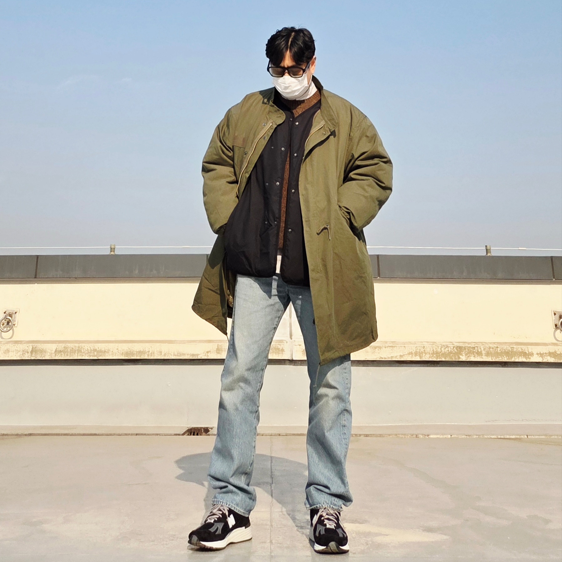 Nanamica Reversible Down Cardigan Black, Levi's LVC 1955 Japan 501 Jean Blackjack Blue 착용 스타일 - 1