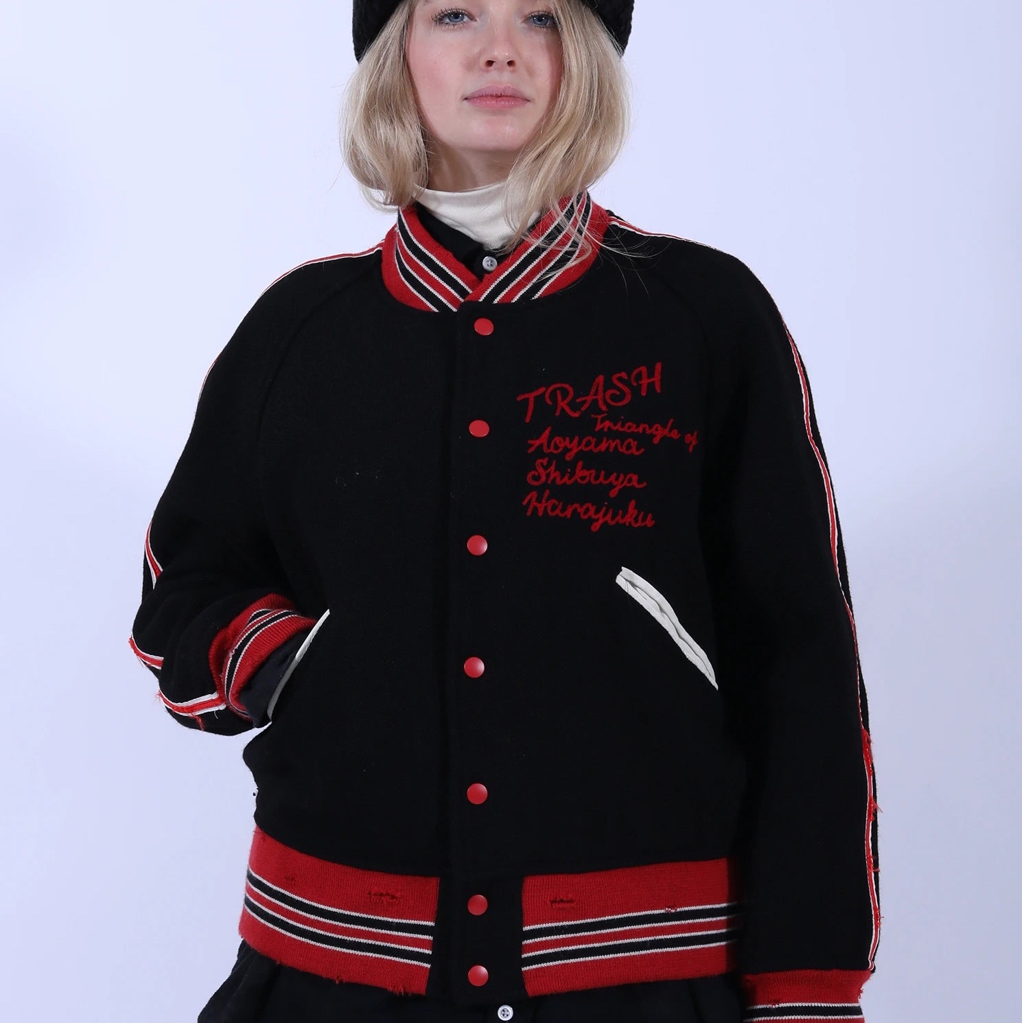 Needles Deconstructed Lettered Jacket Wool Melton Black 착용 스타일 - 1