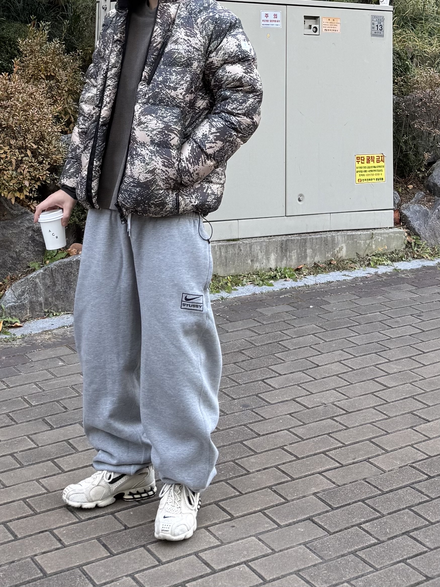 Featherdown HD Jacket New Camo Khaki 착용 스타일 - 3
