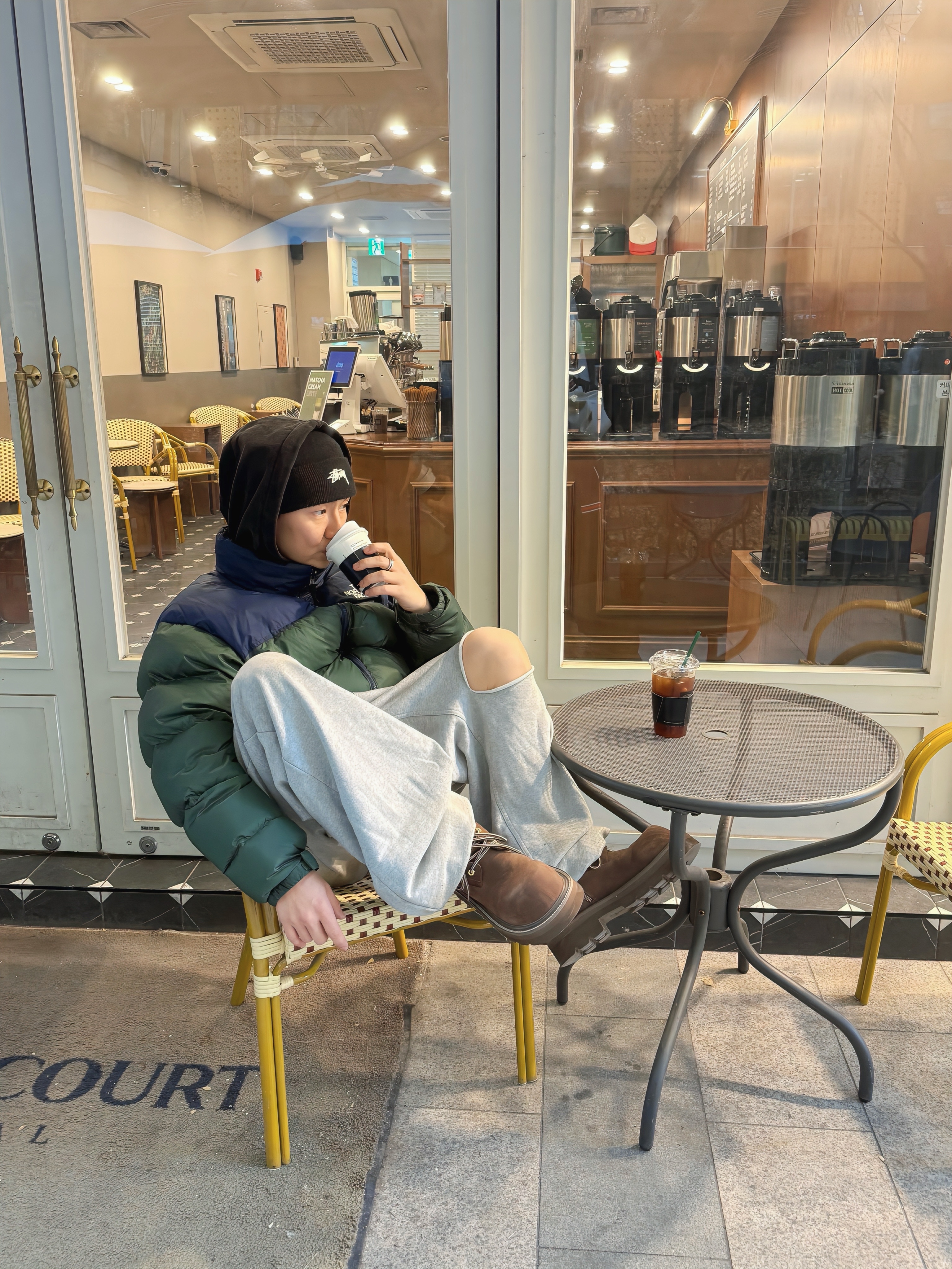 SOULESURES BOLD BELUGA Espresso Brown 착용 스타일 - 3