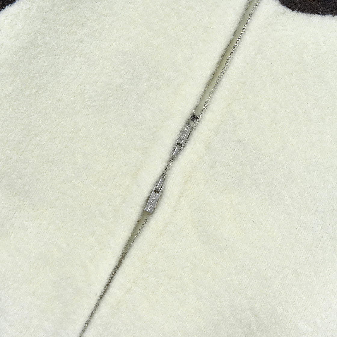 (W) 마뗑킴 하이 넥 래글런 니트 집업 다크 브라운((W) Matin Kim High Neck Raglan Knit Zip Up Dark Brown) - 3