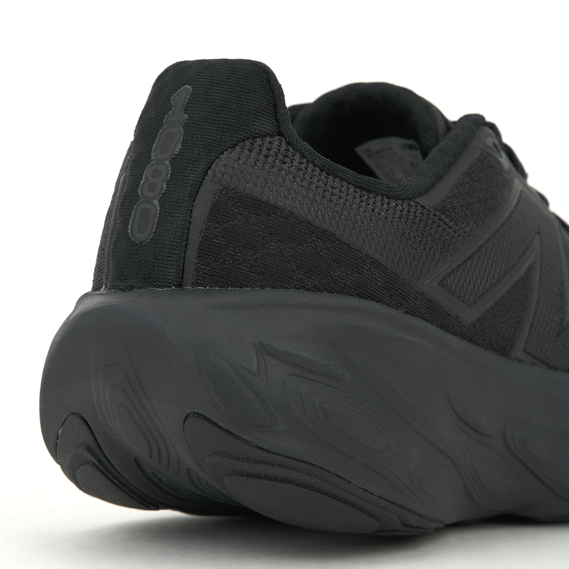 뉴발란스 프레쉬 폼 X 1080v14 블랙 블랙 메탈릭 - D 스탠다드(New Balance Fresh Foam X 1080v14 Black Black Metallic - D Standard) - 8