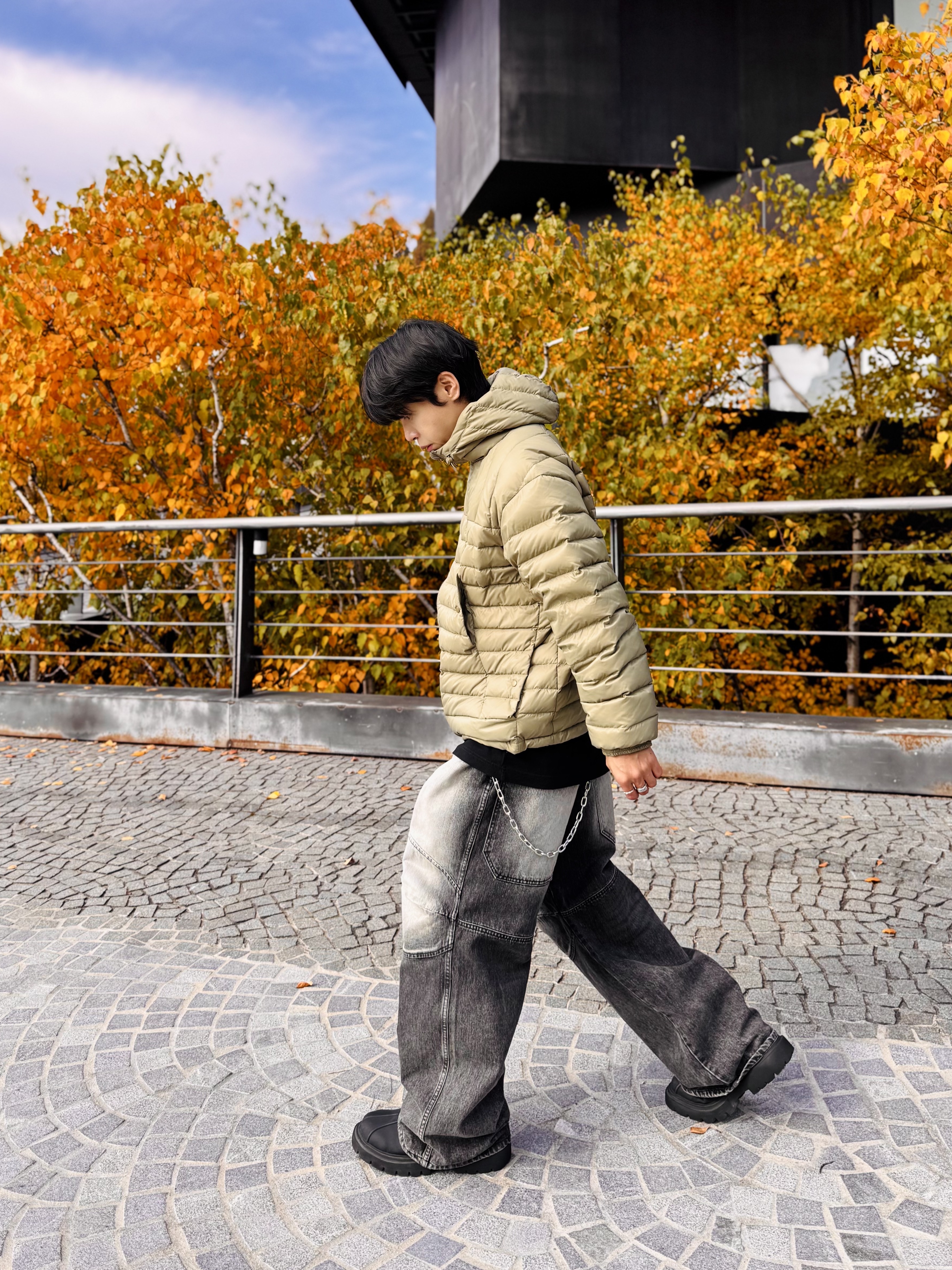 MJD 3D Knee Denim Pants Black 착용 스타일 - 1